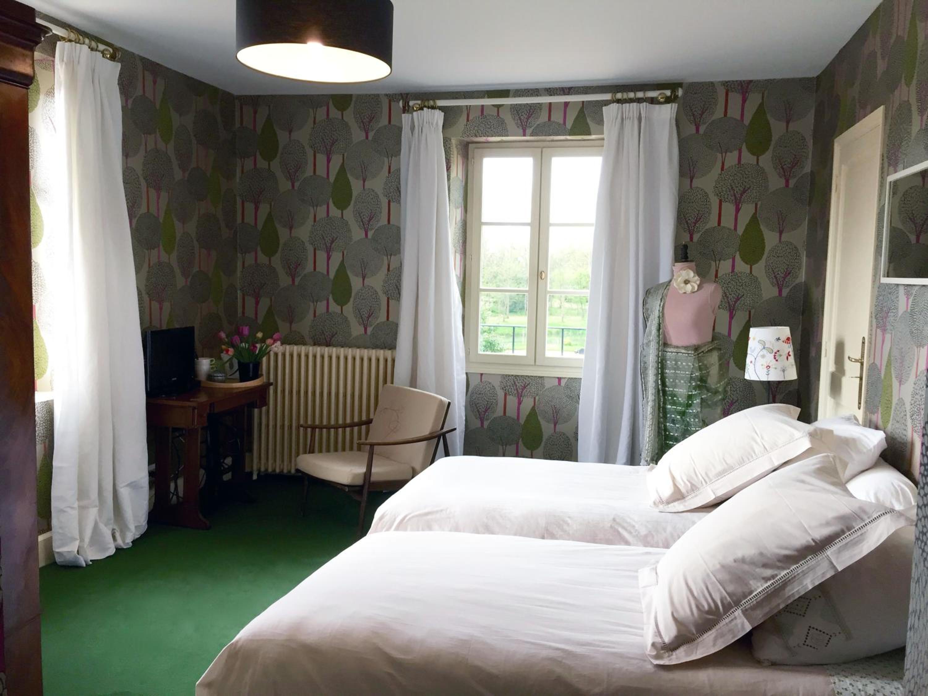 Standard Double Room - Photo 2