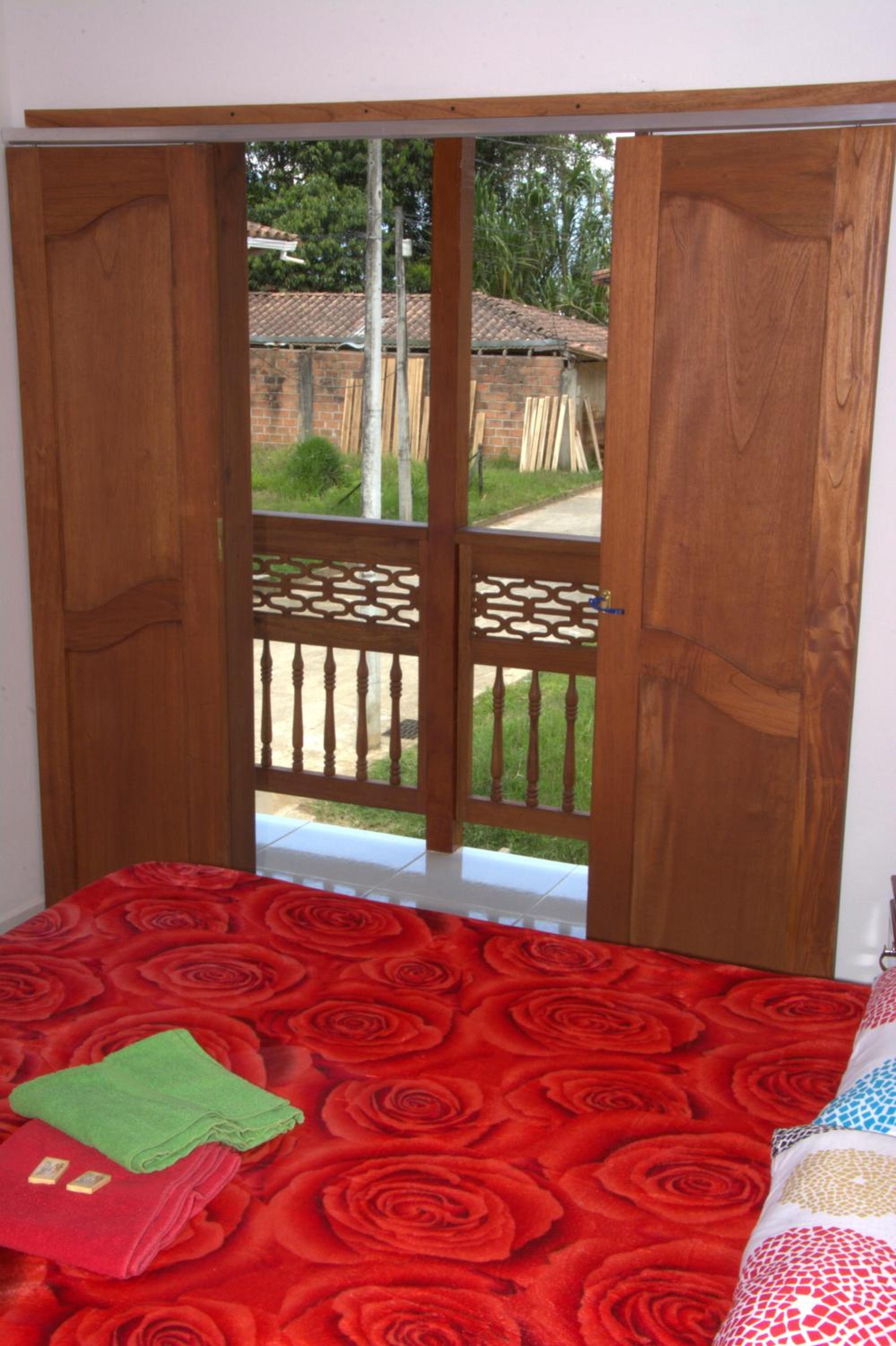 Double Room with Shared Bathroom photo 3