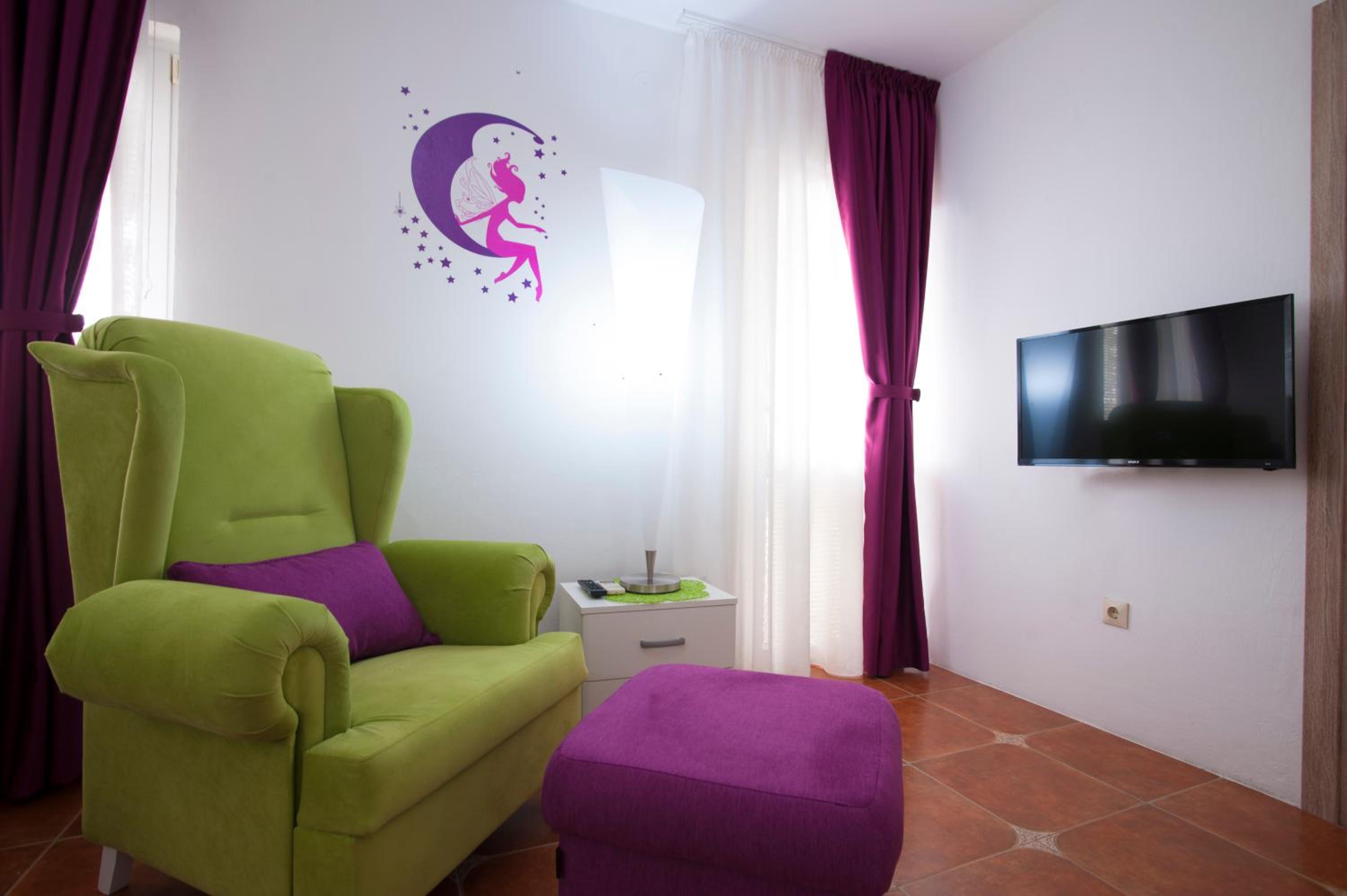Studio with Balcony and Sea View photo 3