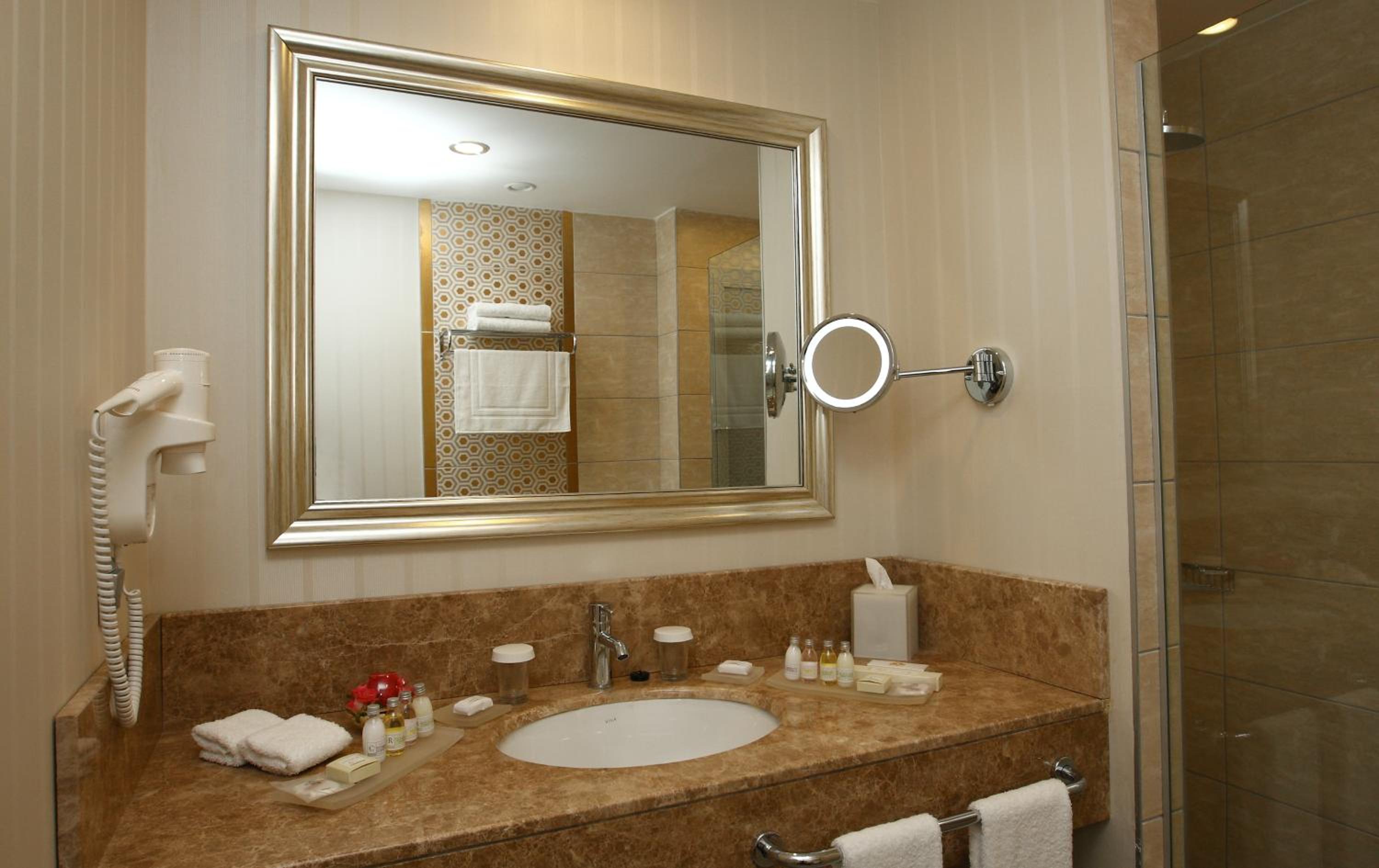 Standard Double Room - Photo 1
