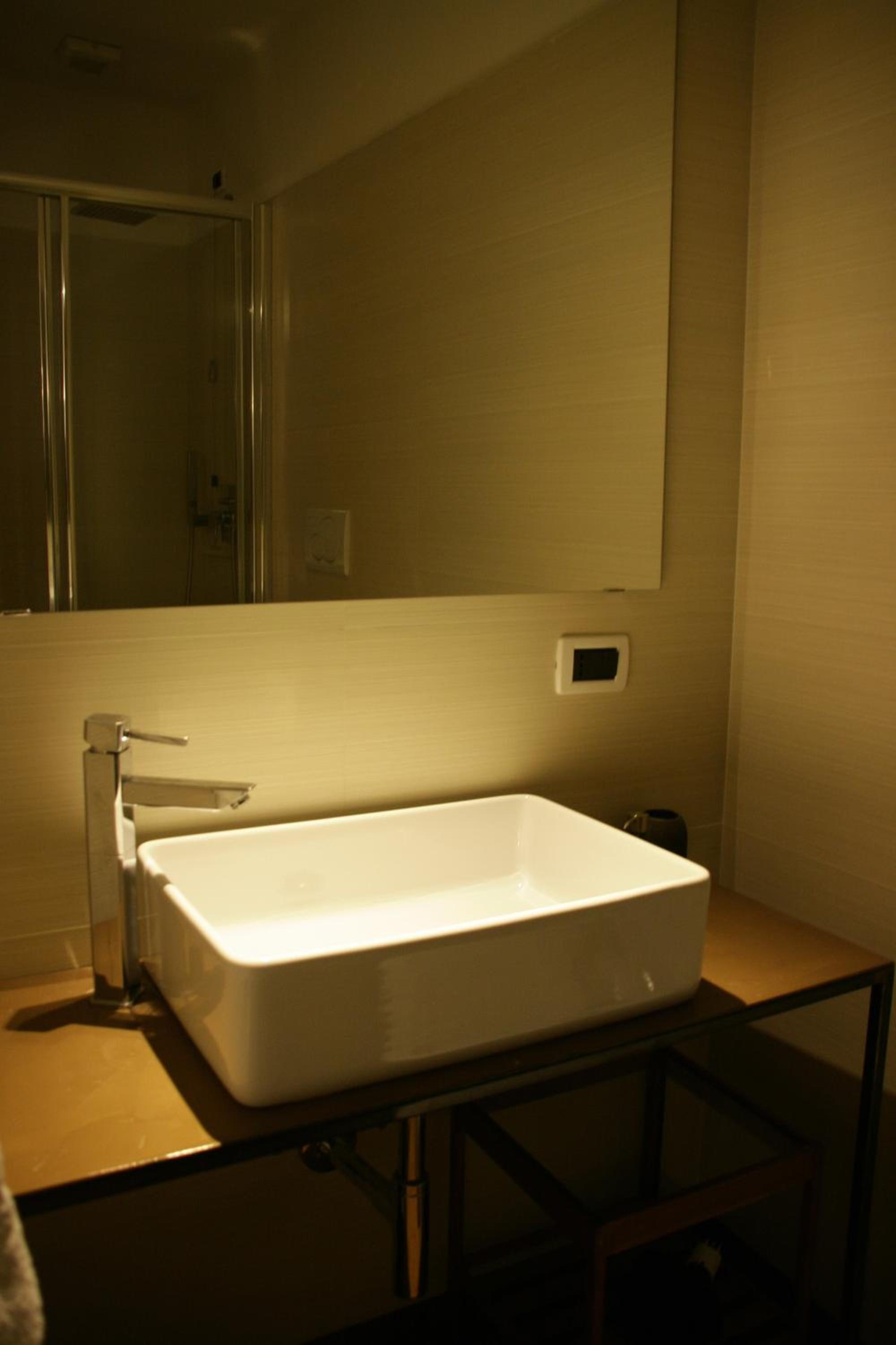 Deluxe Double Room With Shower photo 3