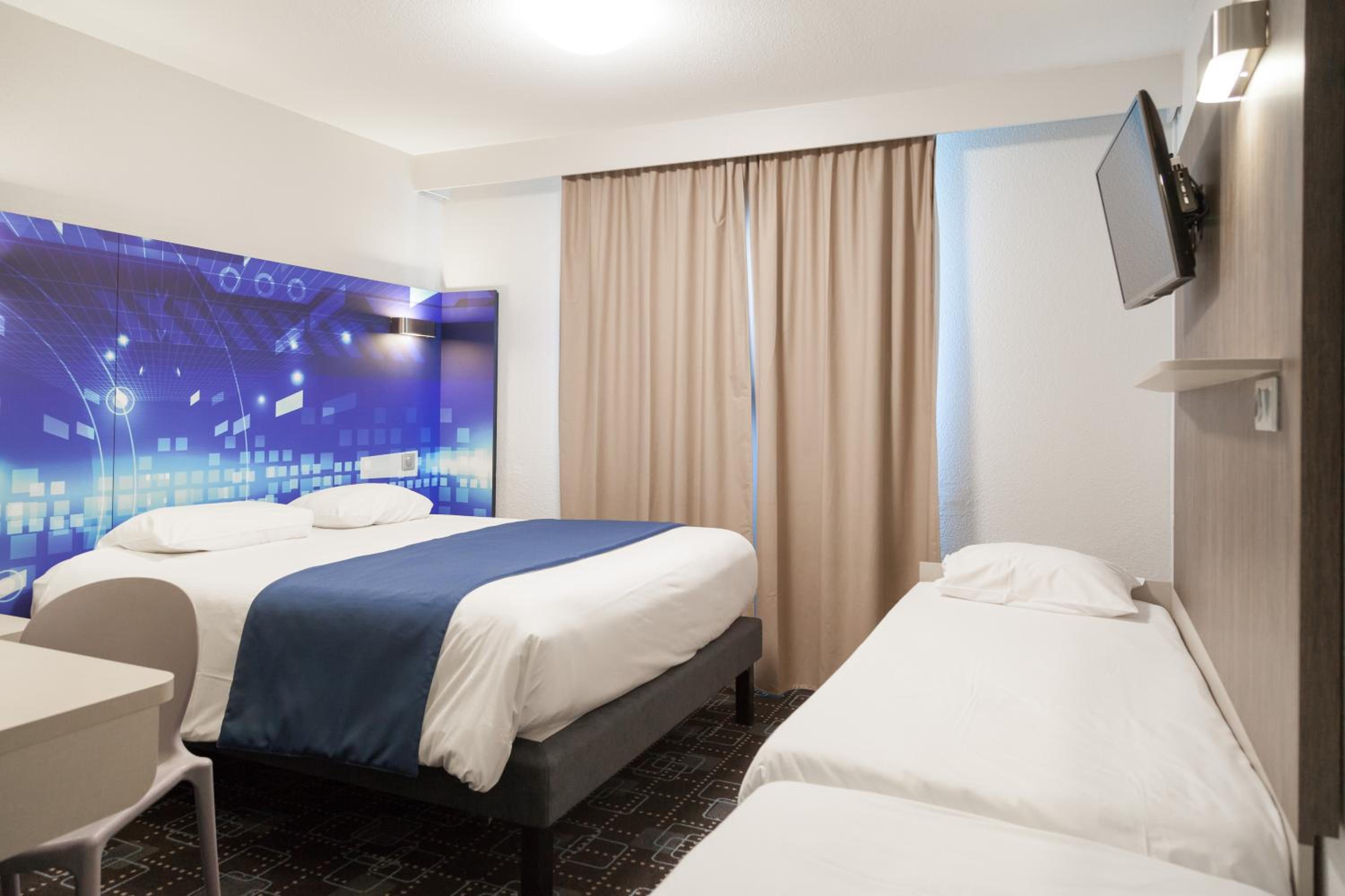 Double Room - Photo 2