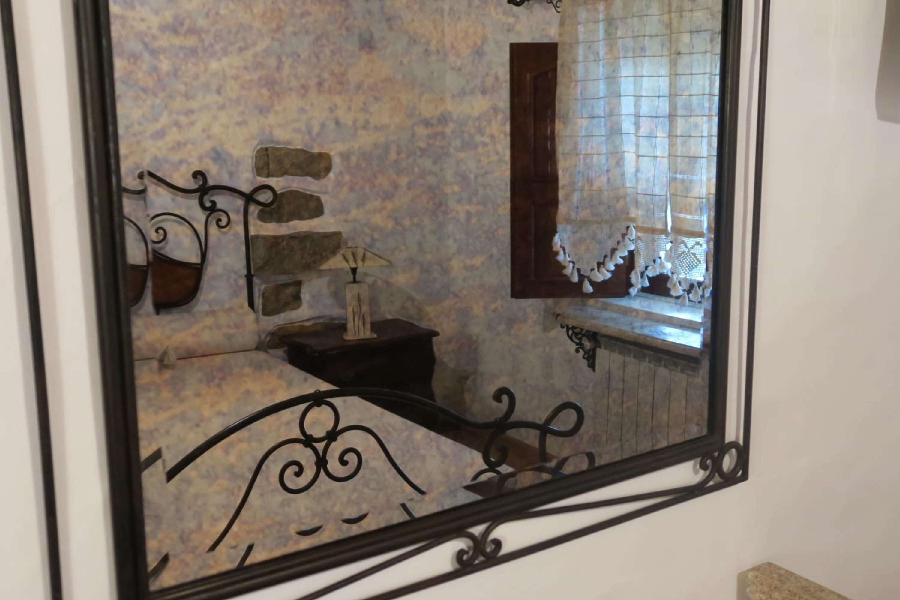 Standard Double Room - Photo 2