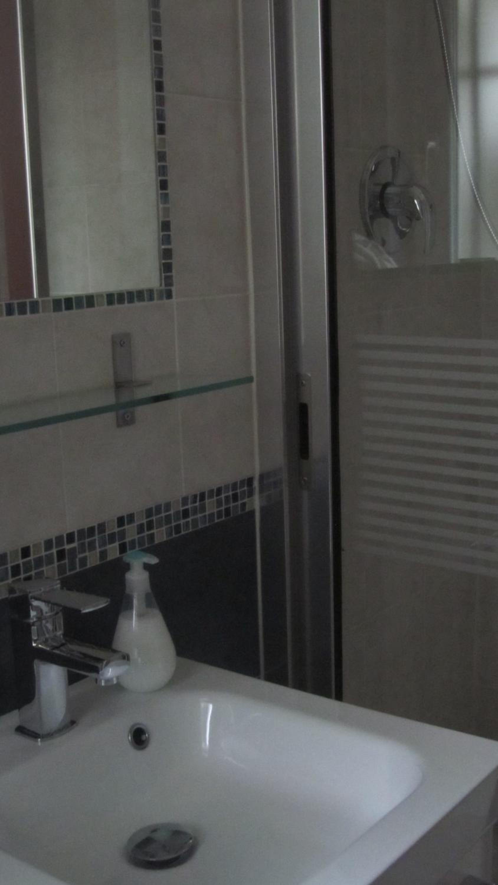 Apartment - Photo 36