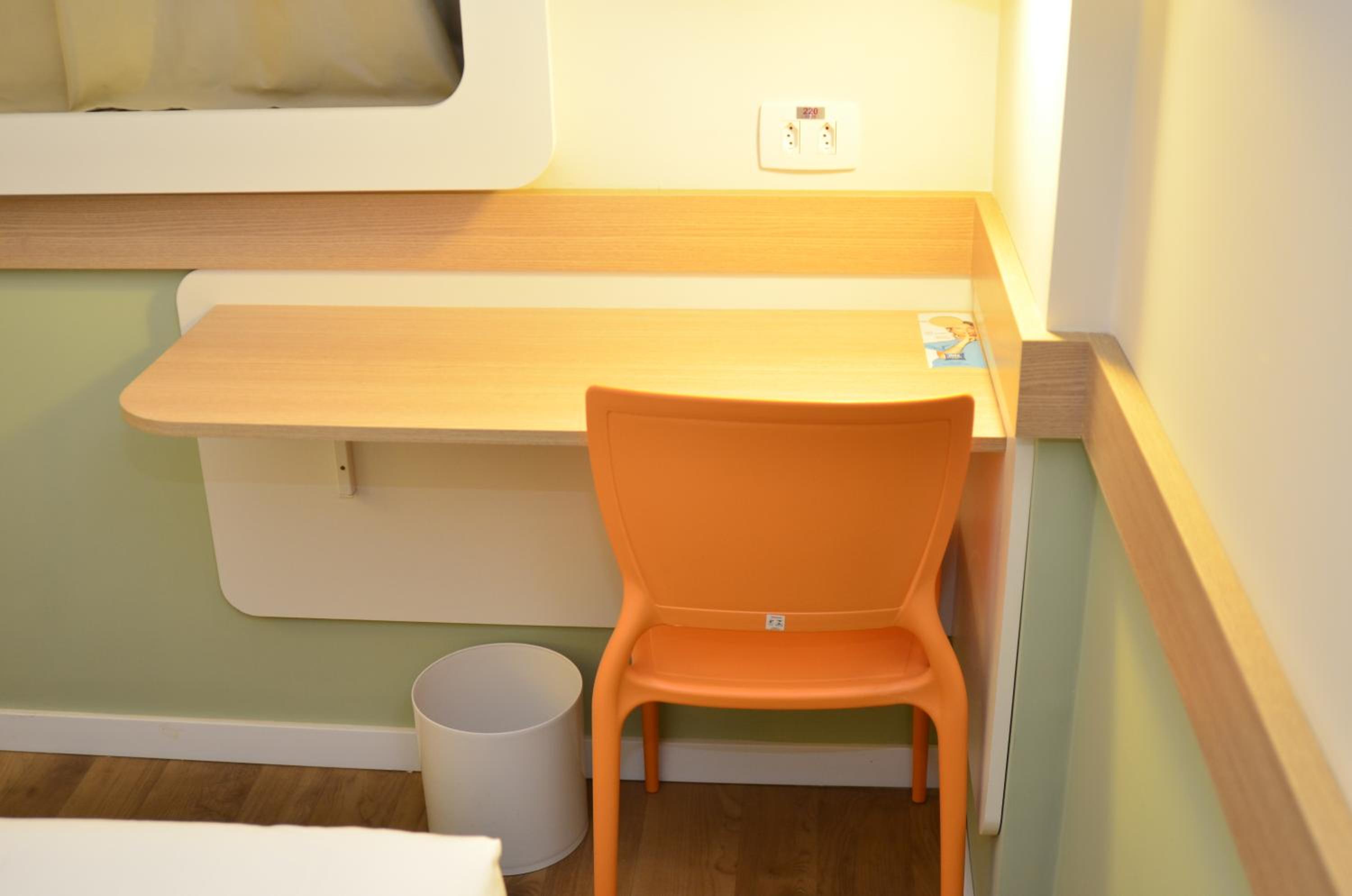 Standard Apartment with Two Single Beds
