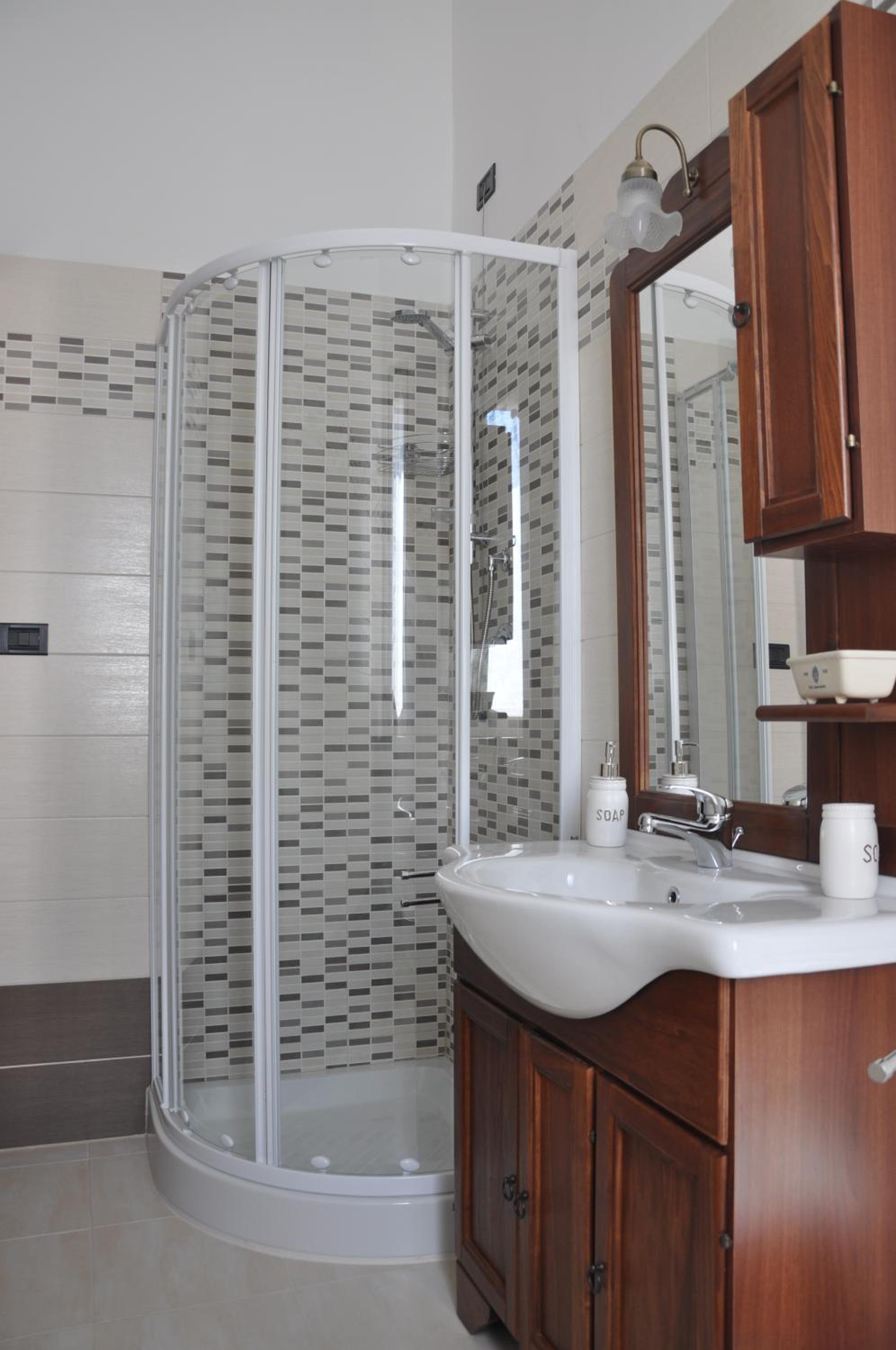 Double Room with Private Bathroom photo 3