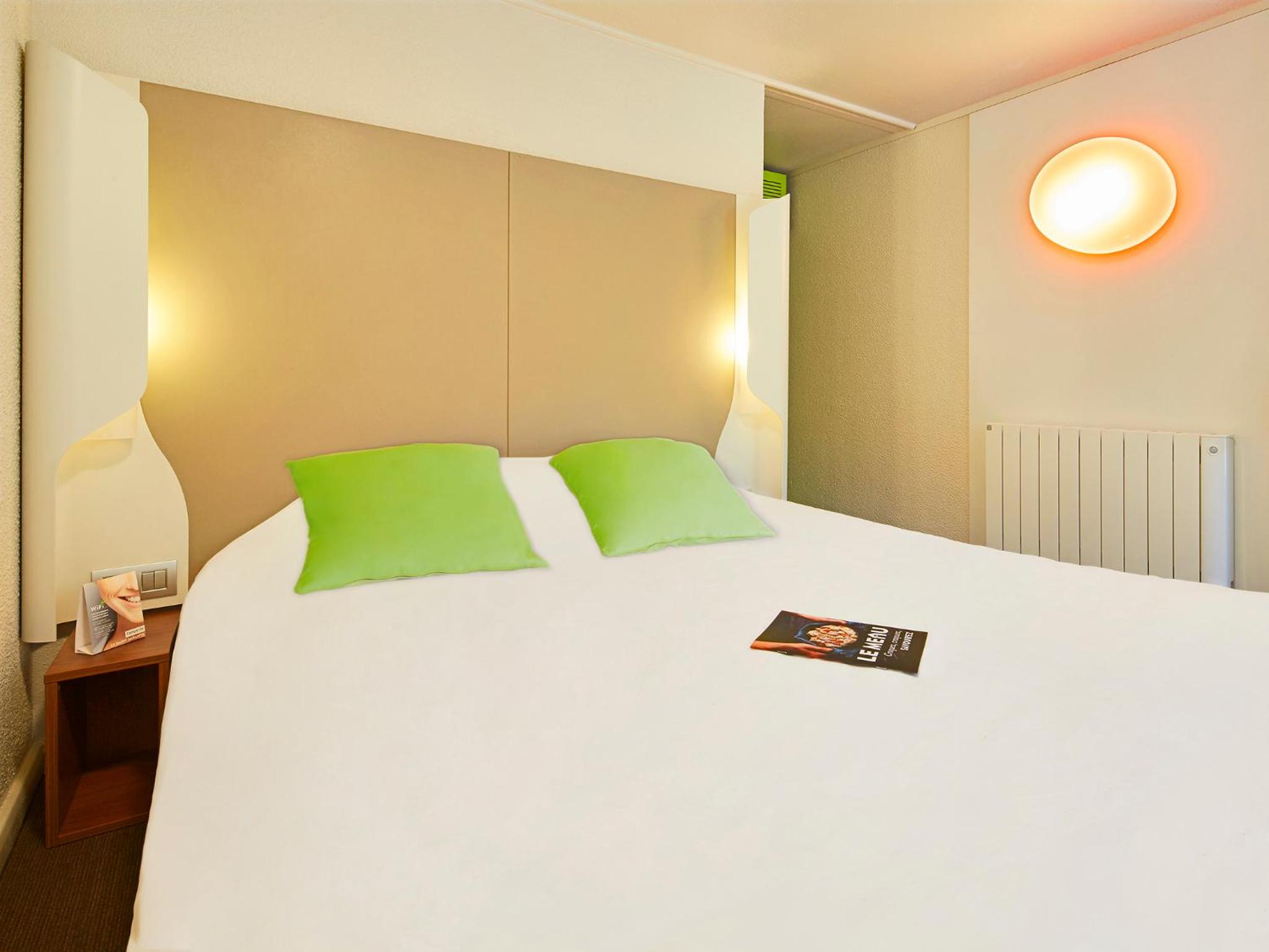 New Generation Triple Room (1 Double Bed + 1 Single Bed) photo 3
