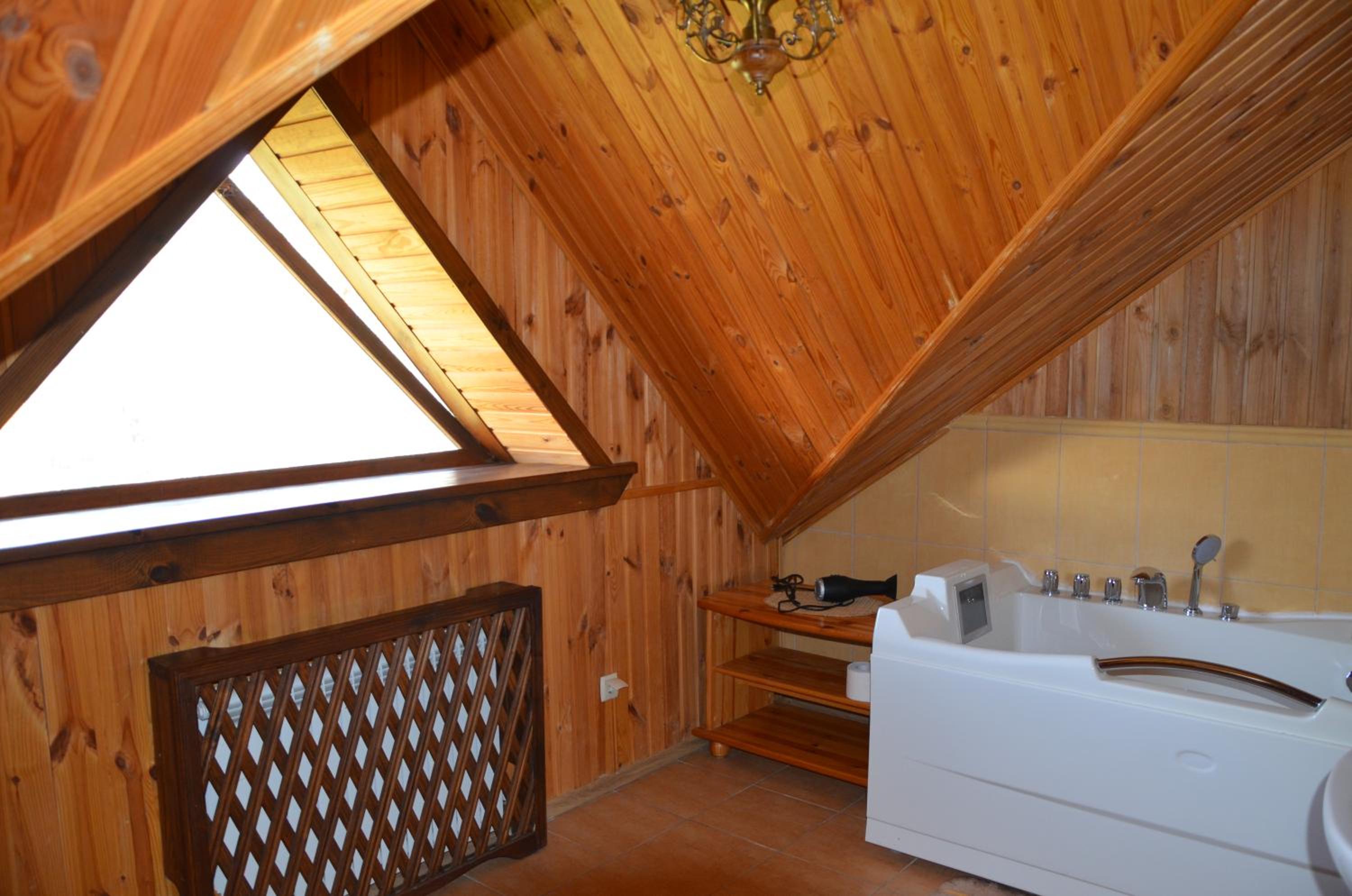 Large Double Room photo 3