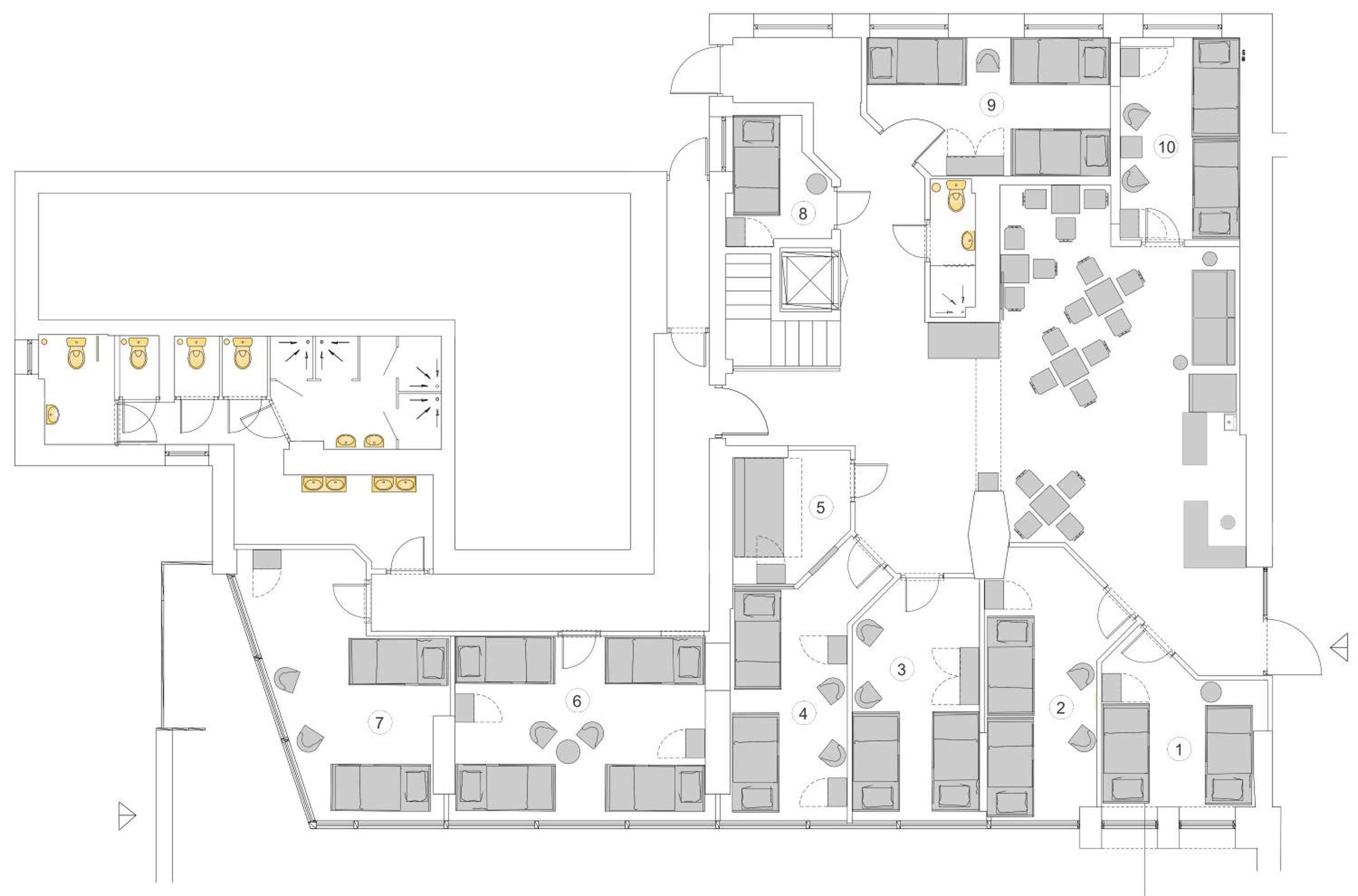 Bed in 4-Bed Dormitory Room photo 3