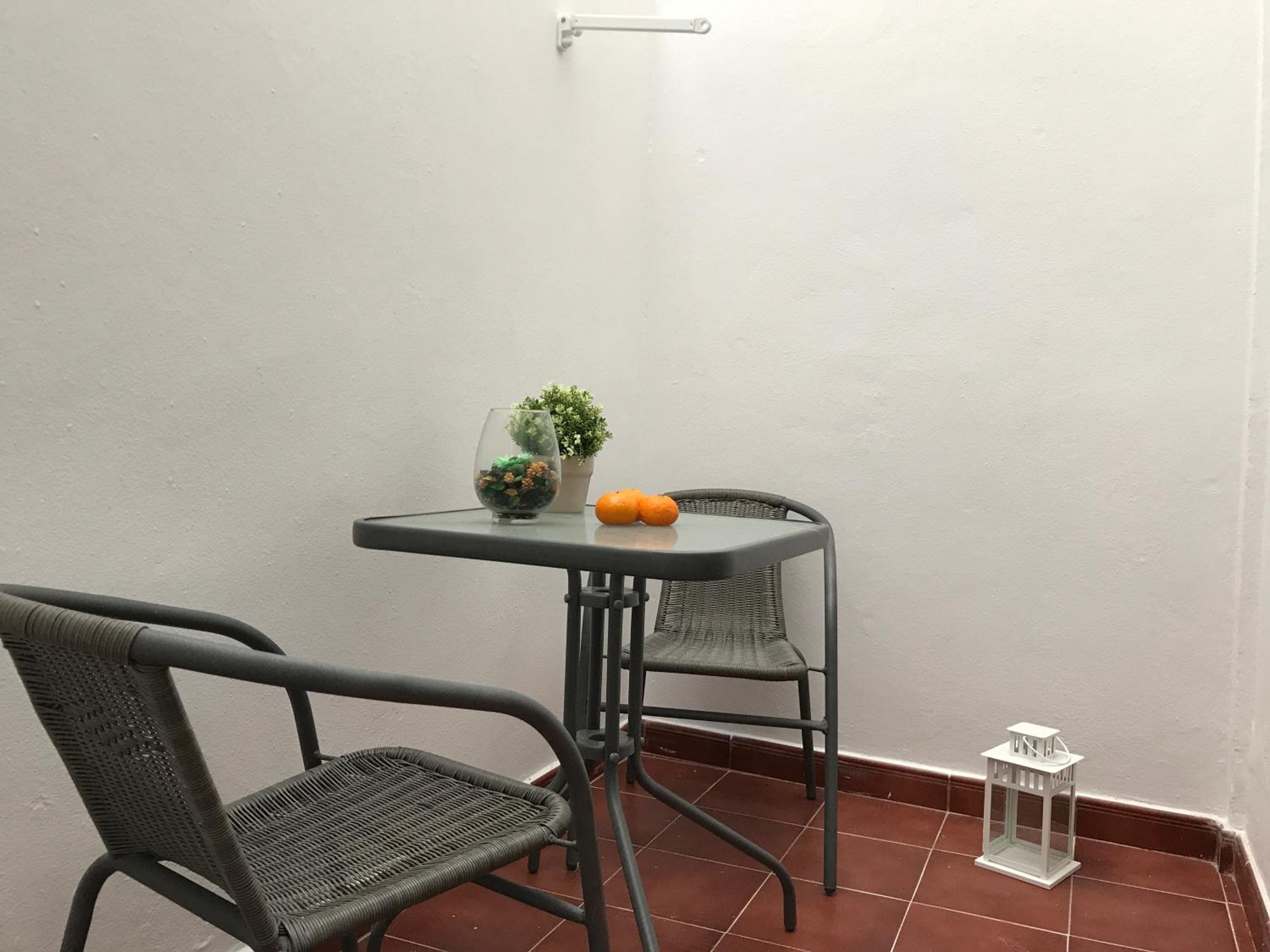 Apartment photo 2