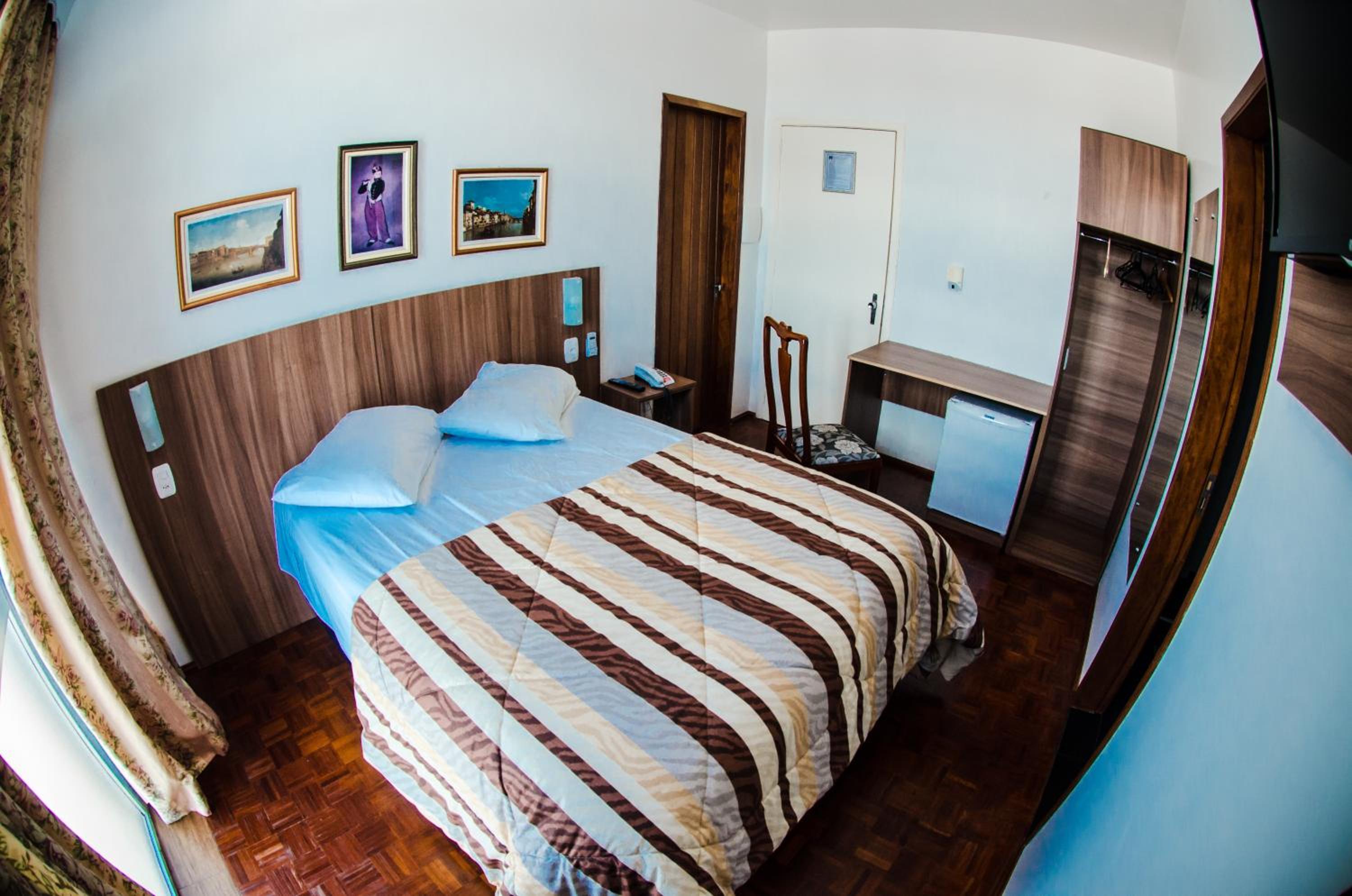 Superior Double or Twin Room photo 3