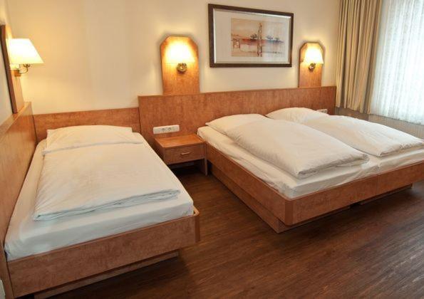 Triple Room - Photo 1