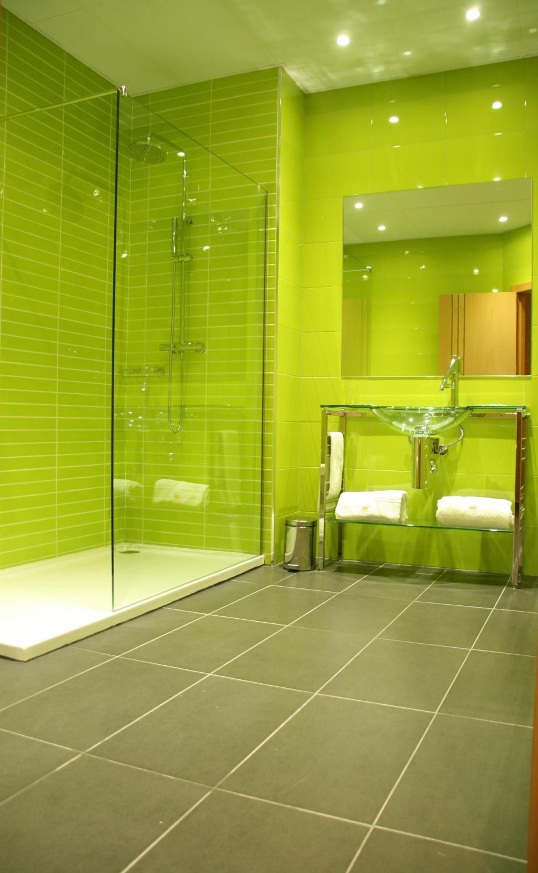 Deluxe Double or Twin Room - Photo 13