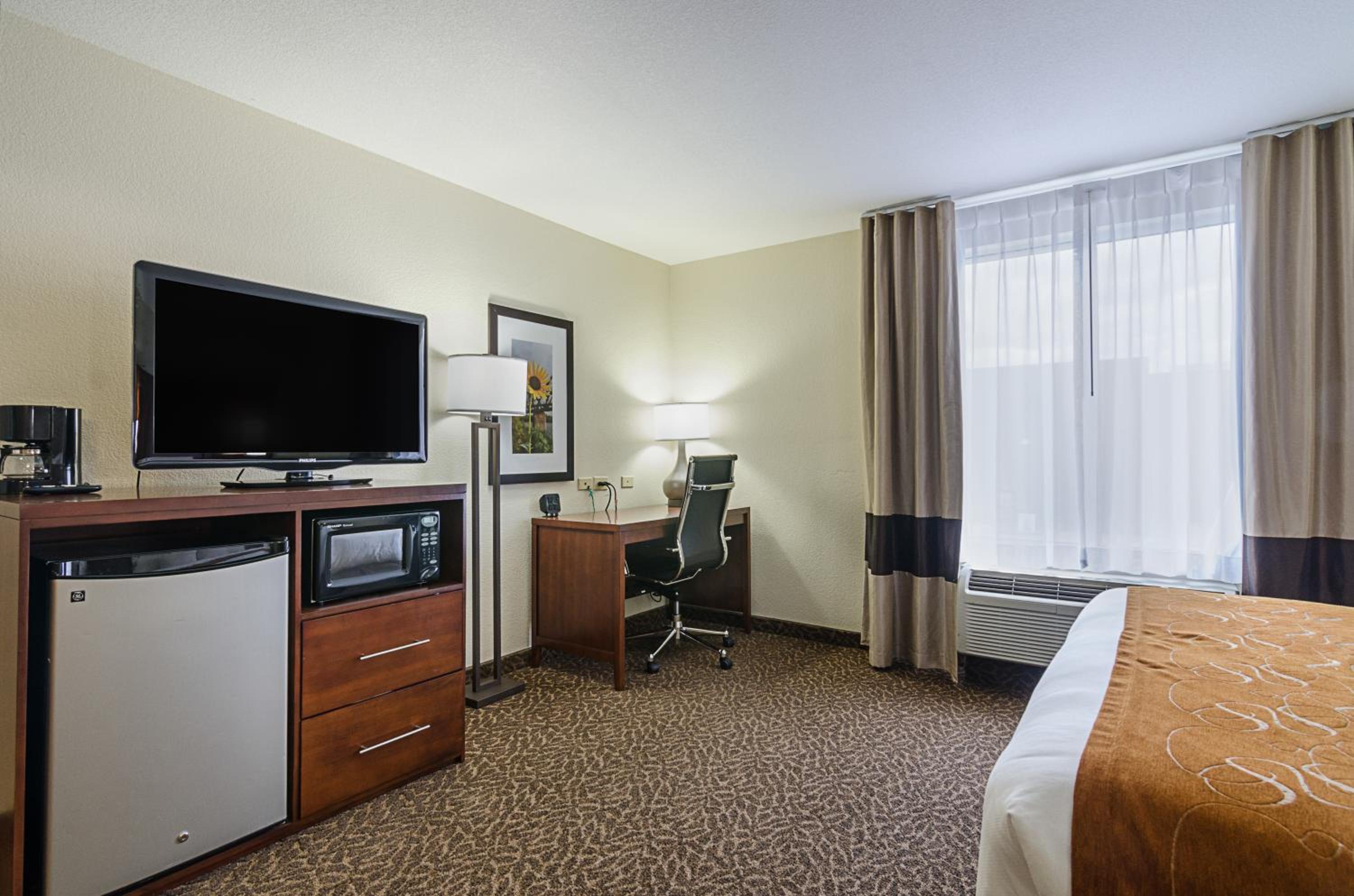 Double Suite with Two Double Beds photo 1