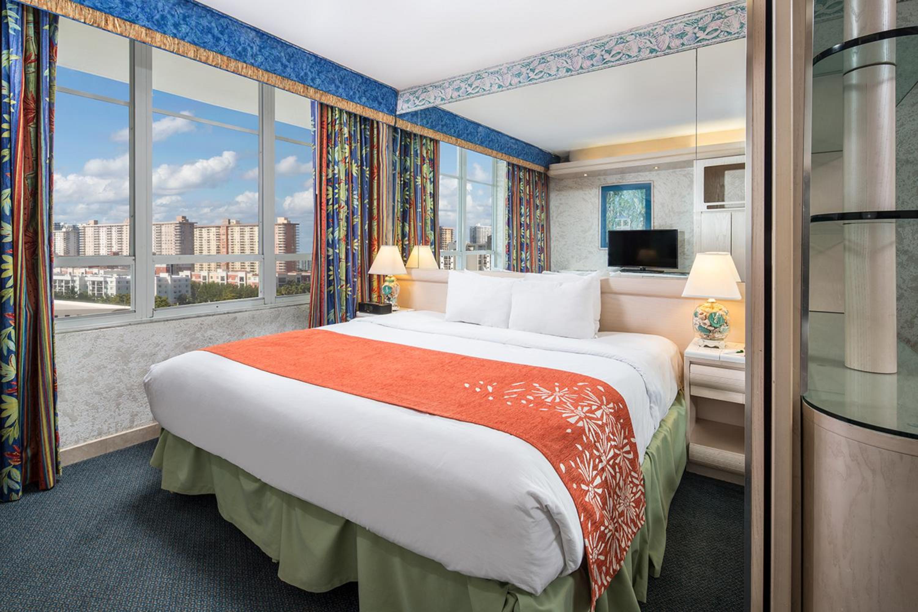 Classic One-Bedroom Suite With City View