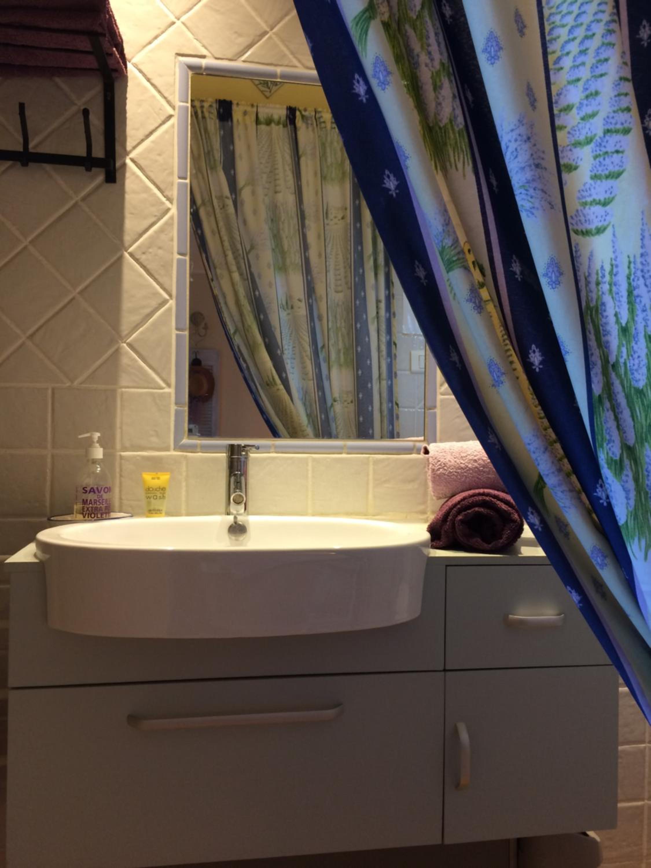 Double Room with Spa Bath photo 1