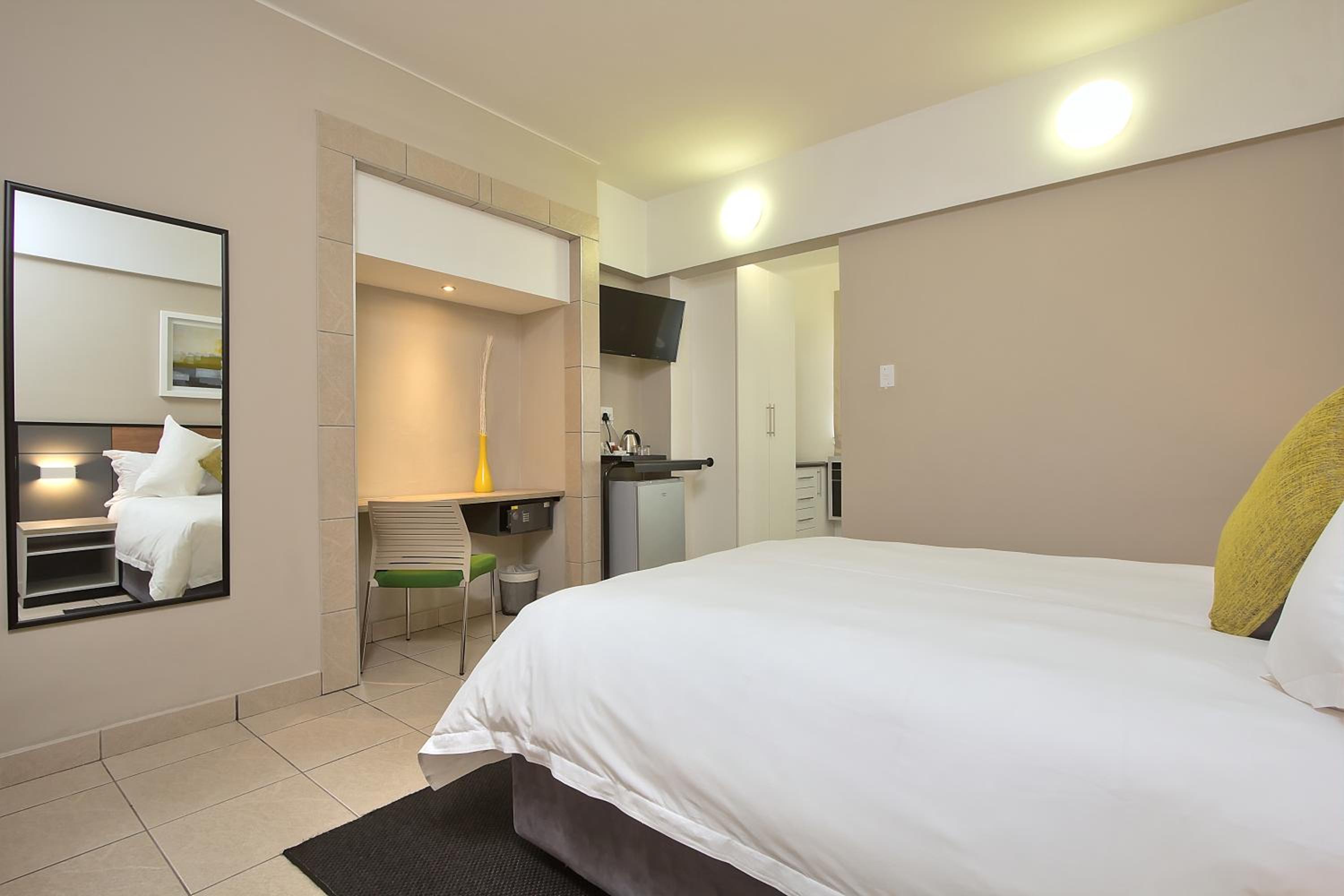 Deluxe Double or Twin Room photo 1
