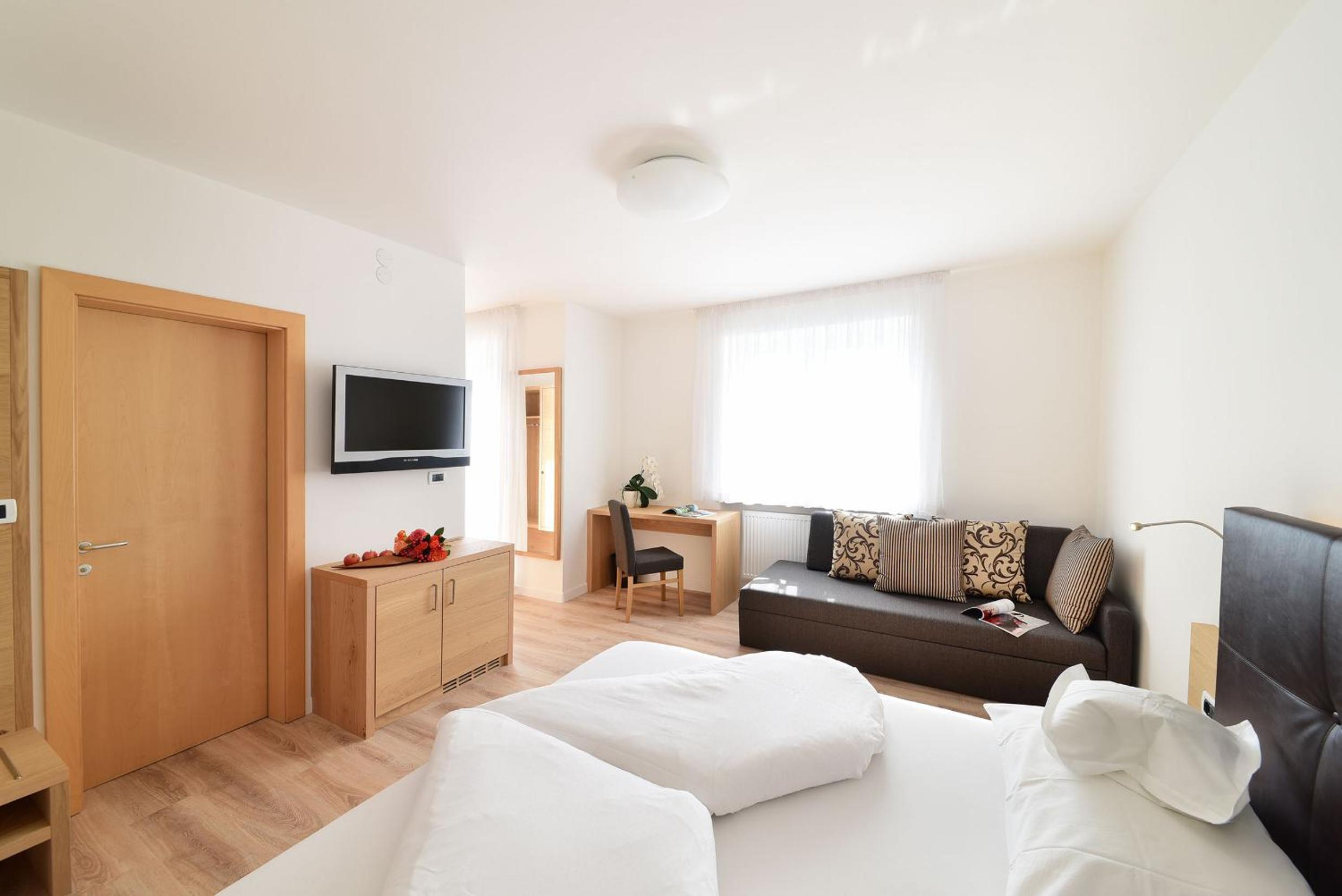 Double Room with Garden View photo 1