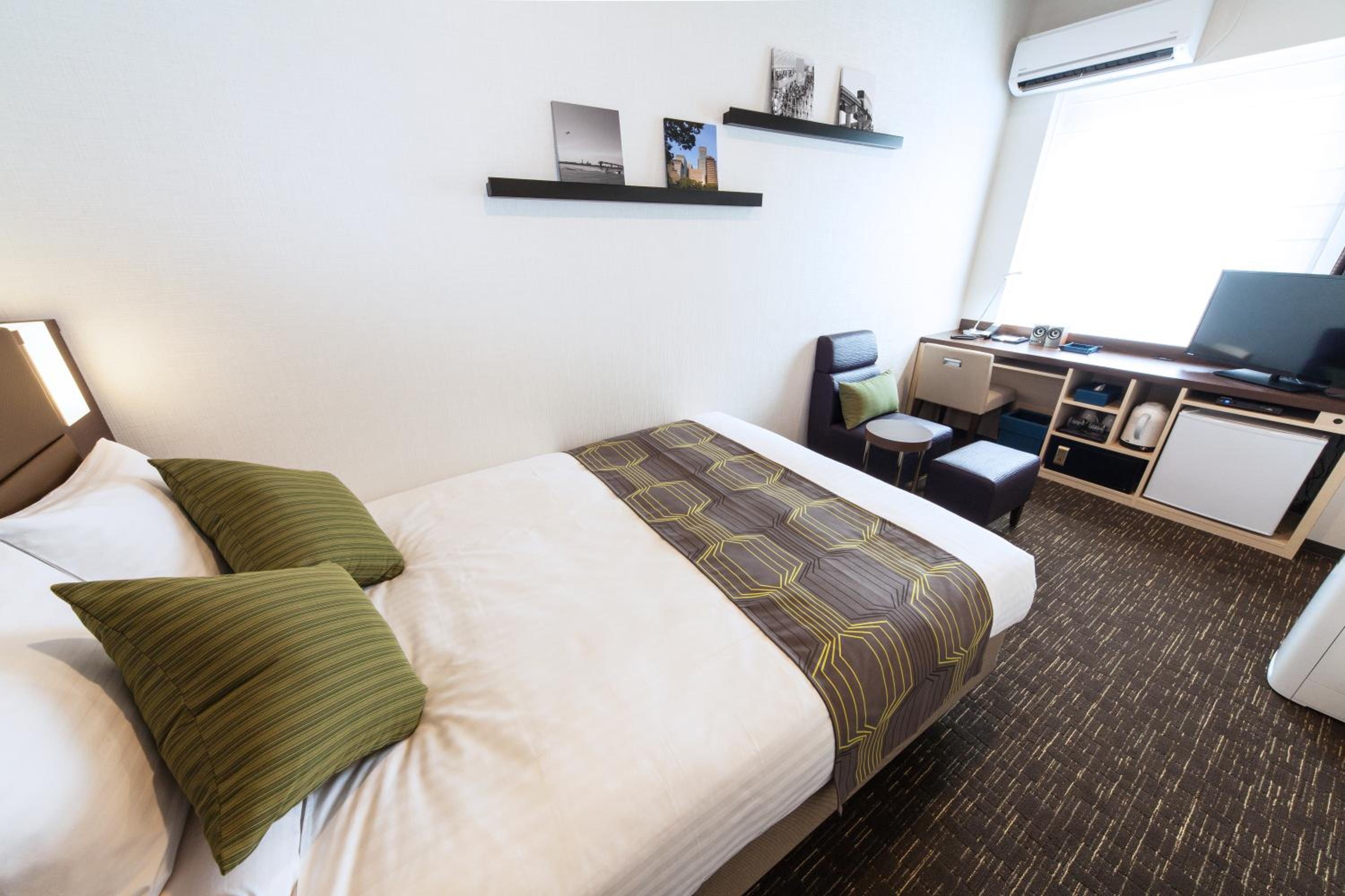 Standard Double Room - Smoking - Photo 1