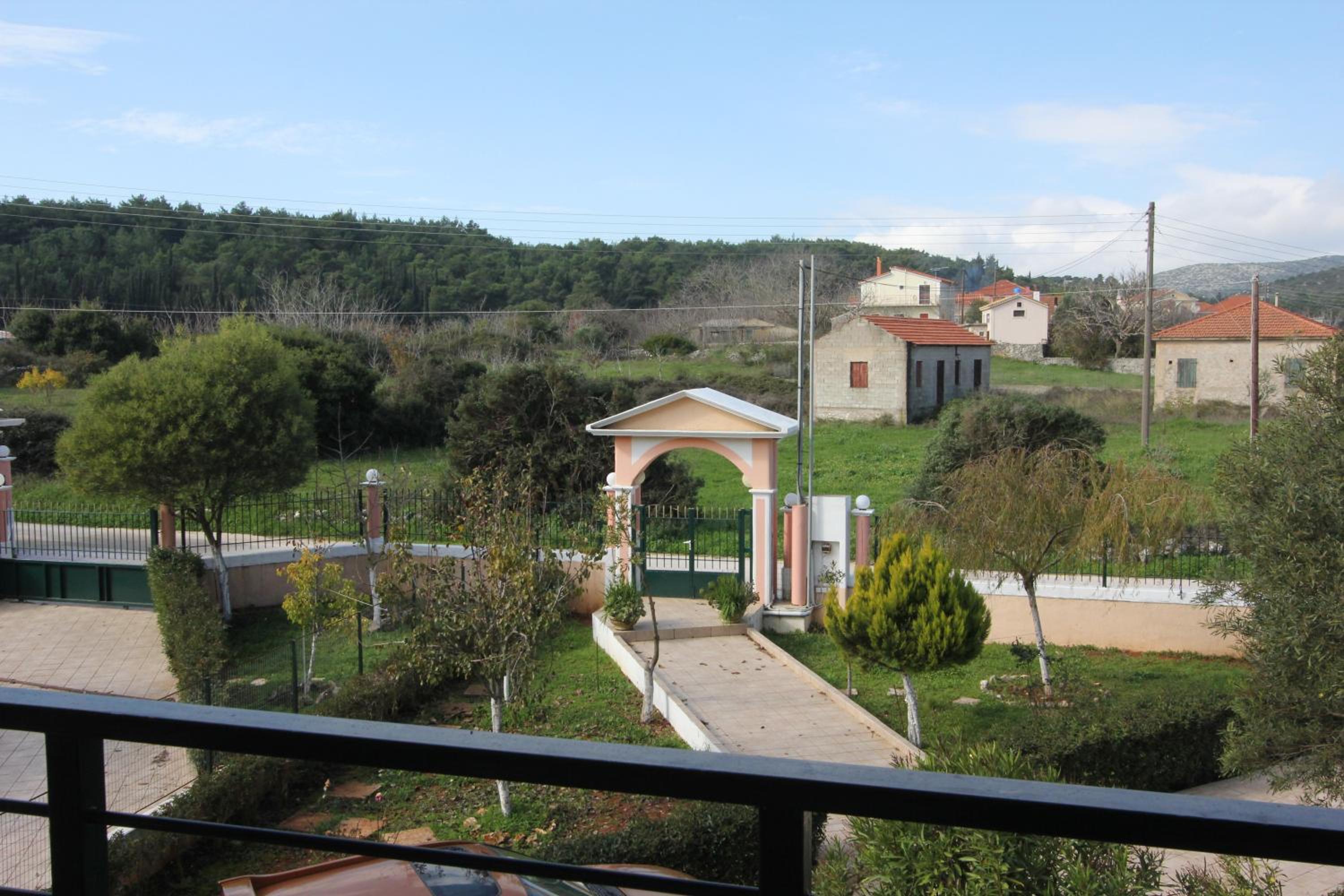 Villa photo 3