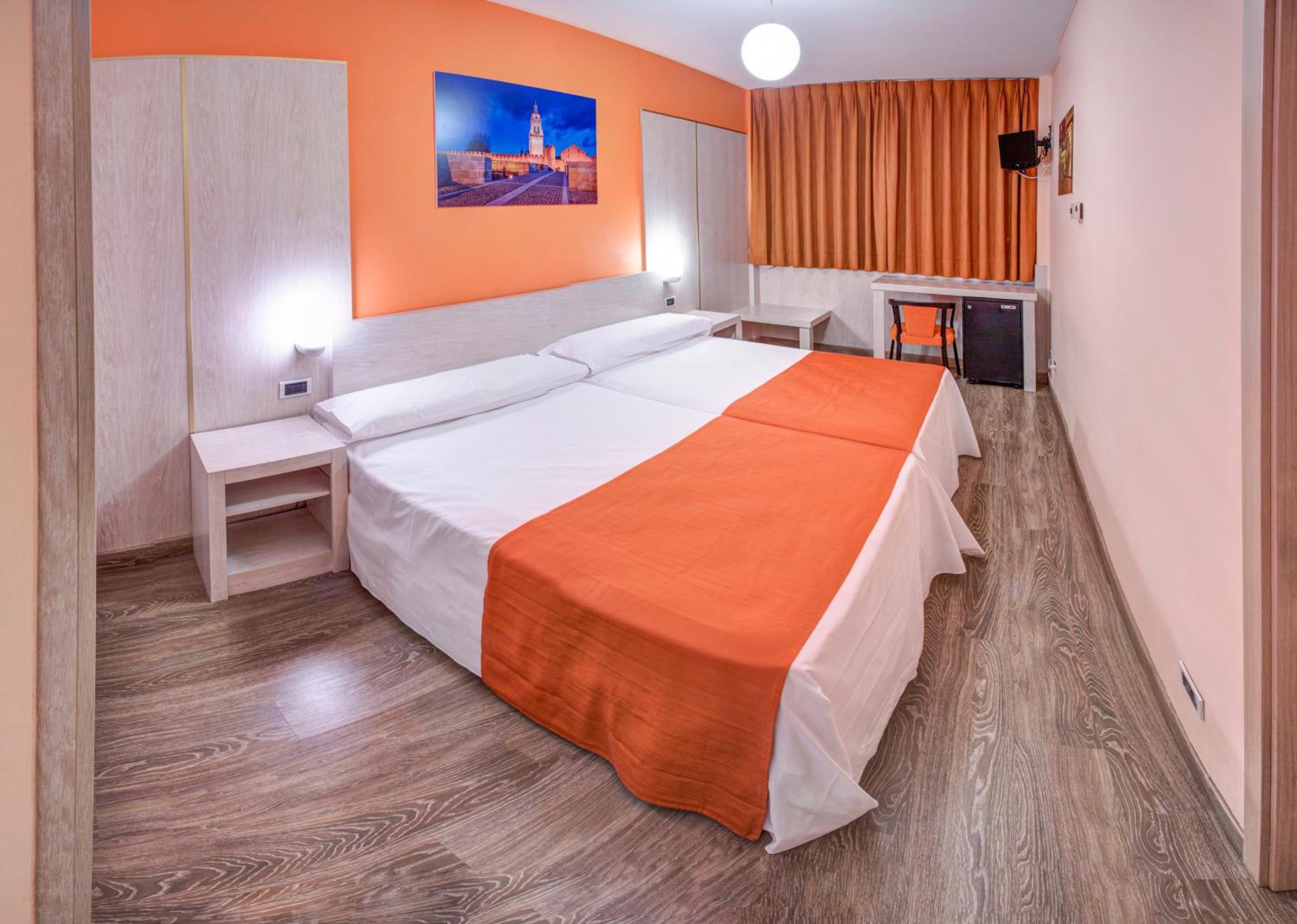 Dos habitaciones dobles conectadas