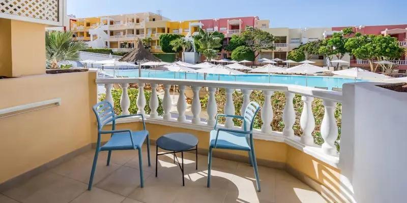 Classic Suite with Pool View