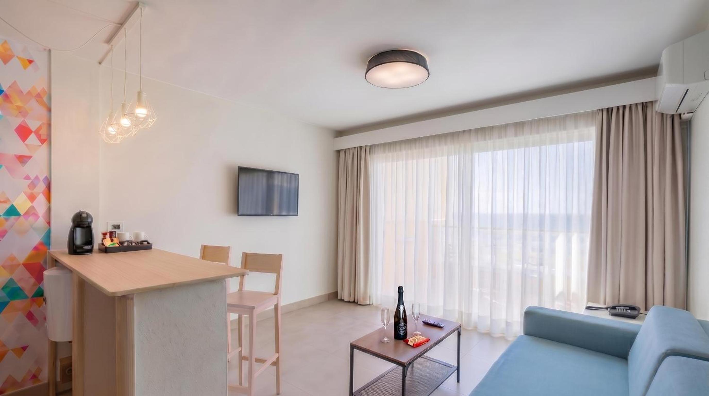 Superior Suite with Sea View