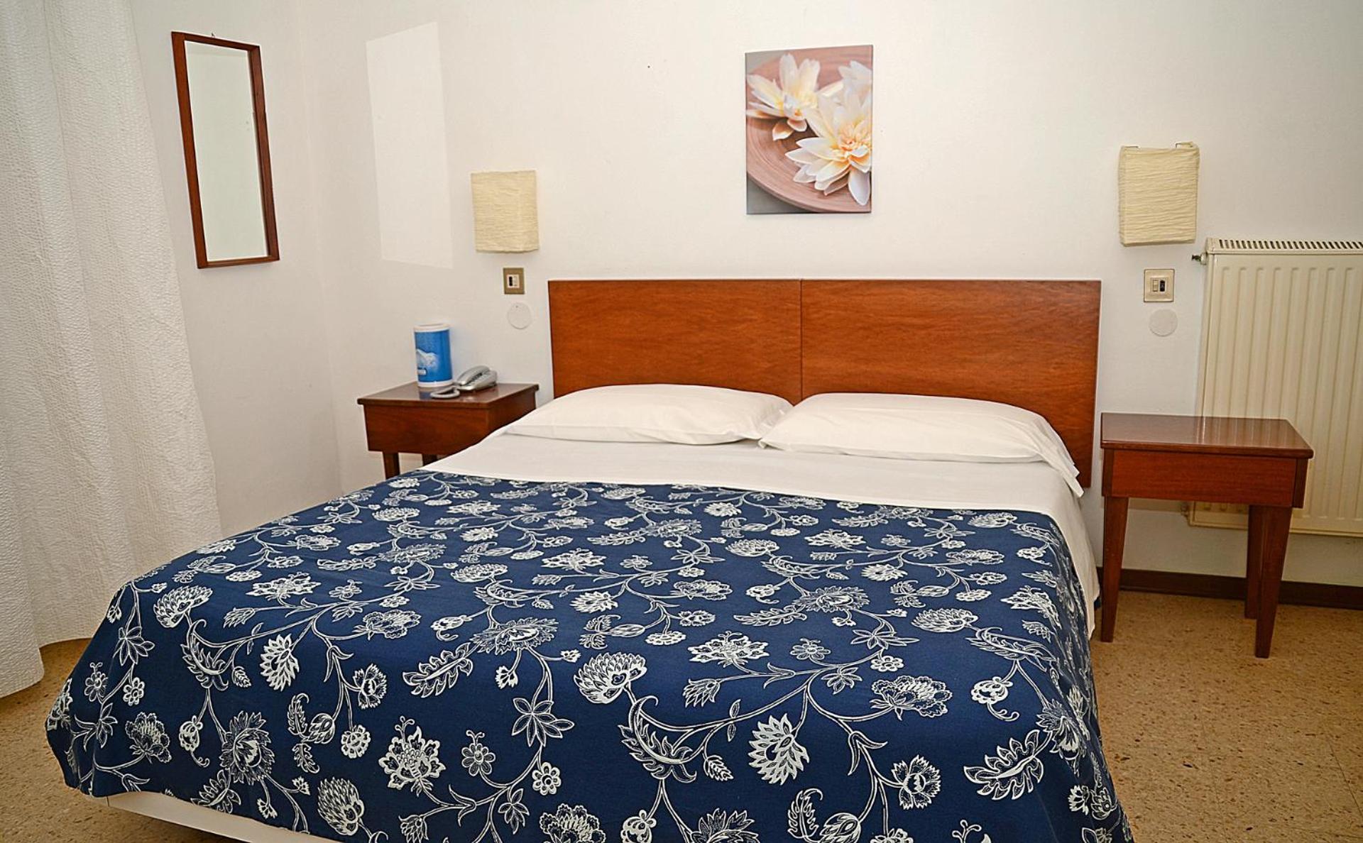 Double or Twin Room with Balcony photo 1