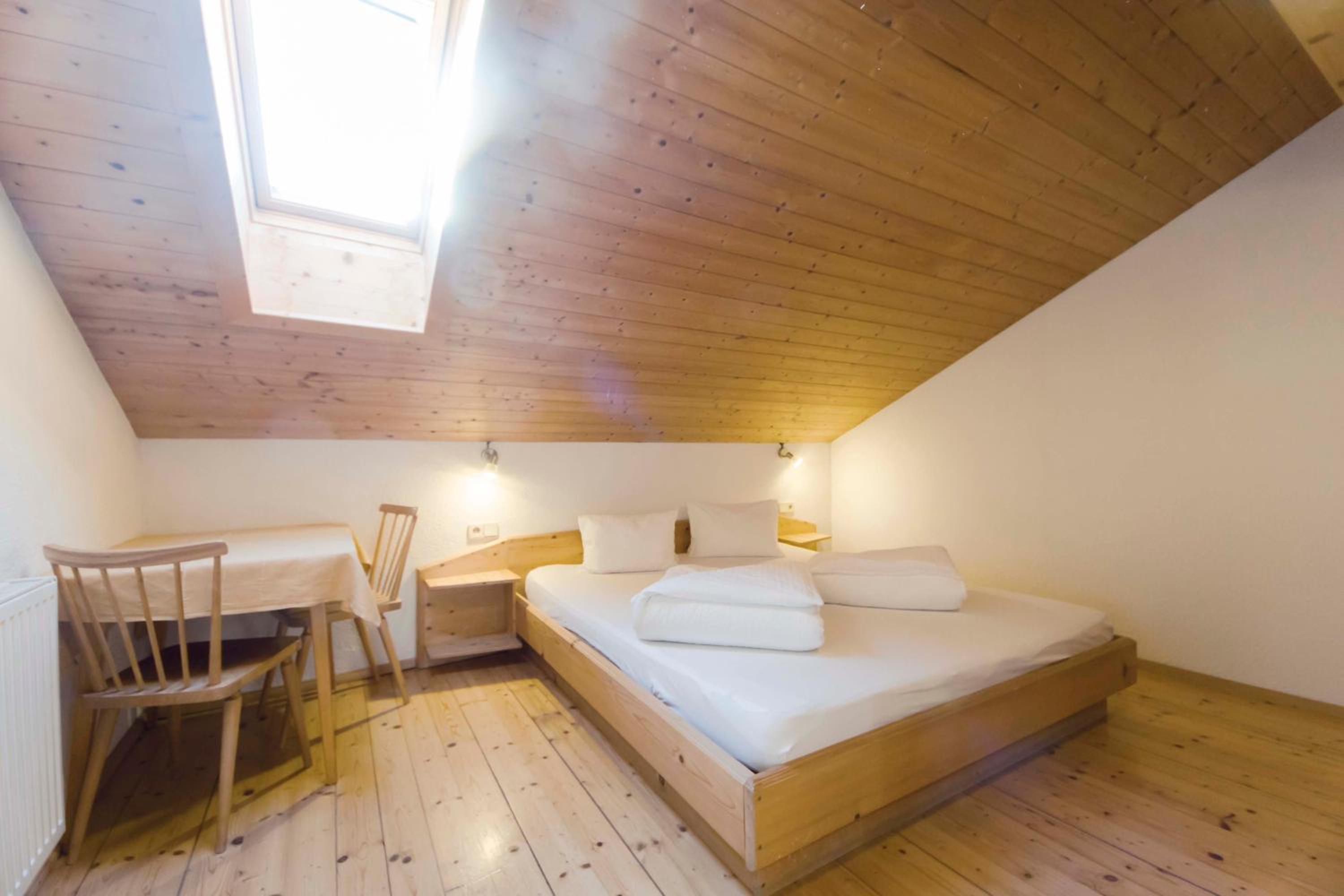 Large Two-Bedroom Apartment 4