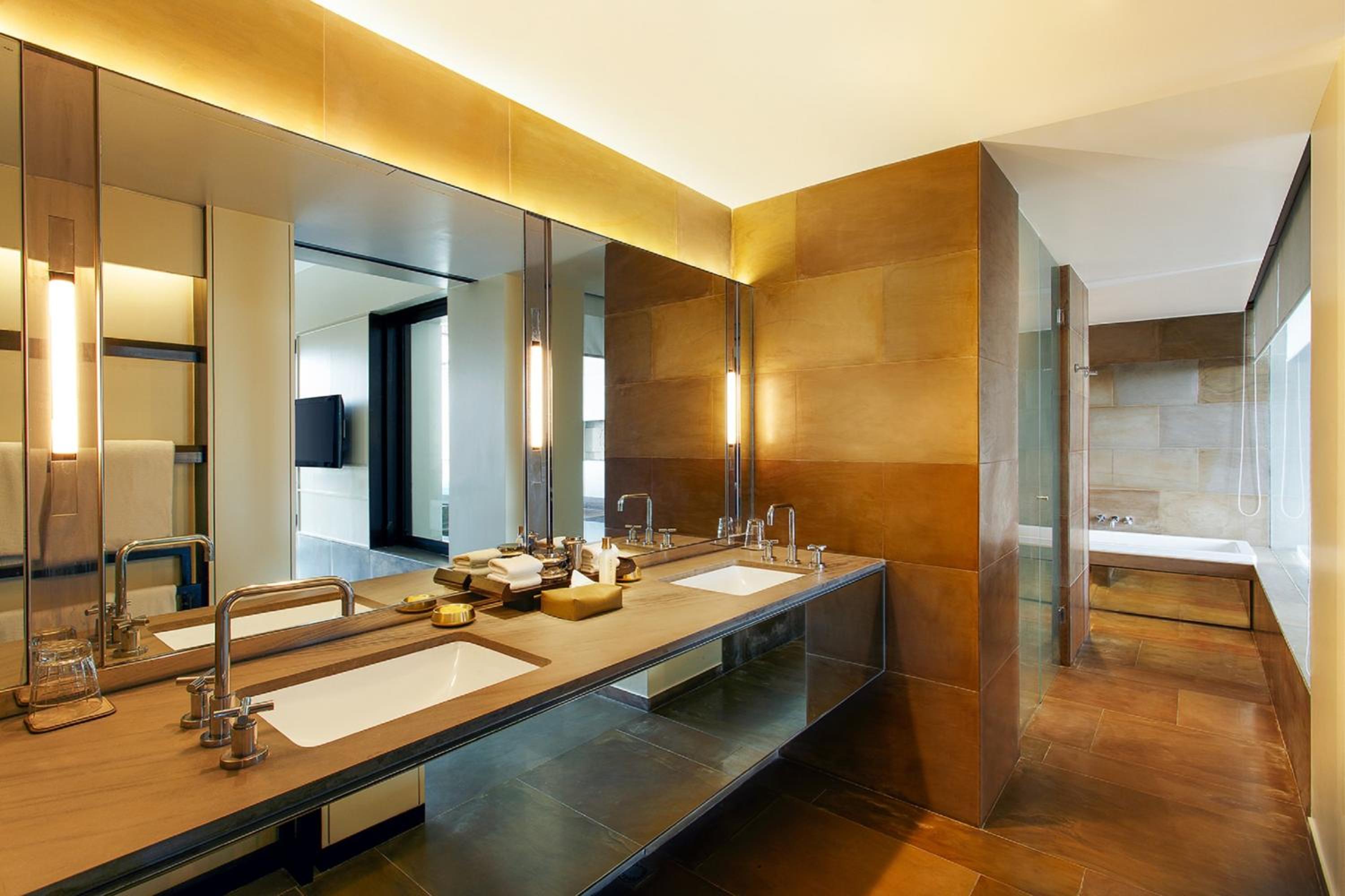 Lodhi Premier Room with Happy Hours at Safari Lounge 5 to 7 pm, Buy 01 drink and get another drink complimentary (spirits), 1200 spa credit per booking