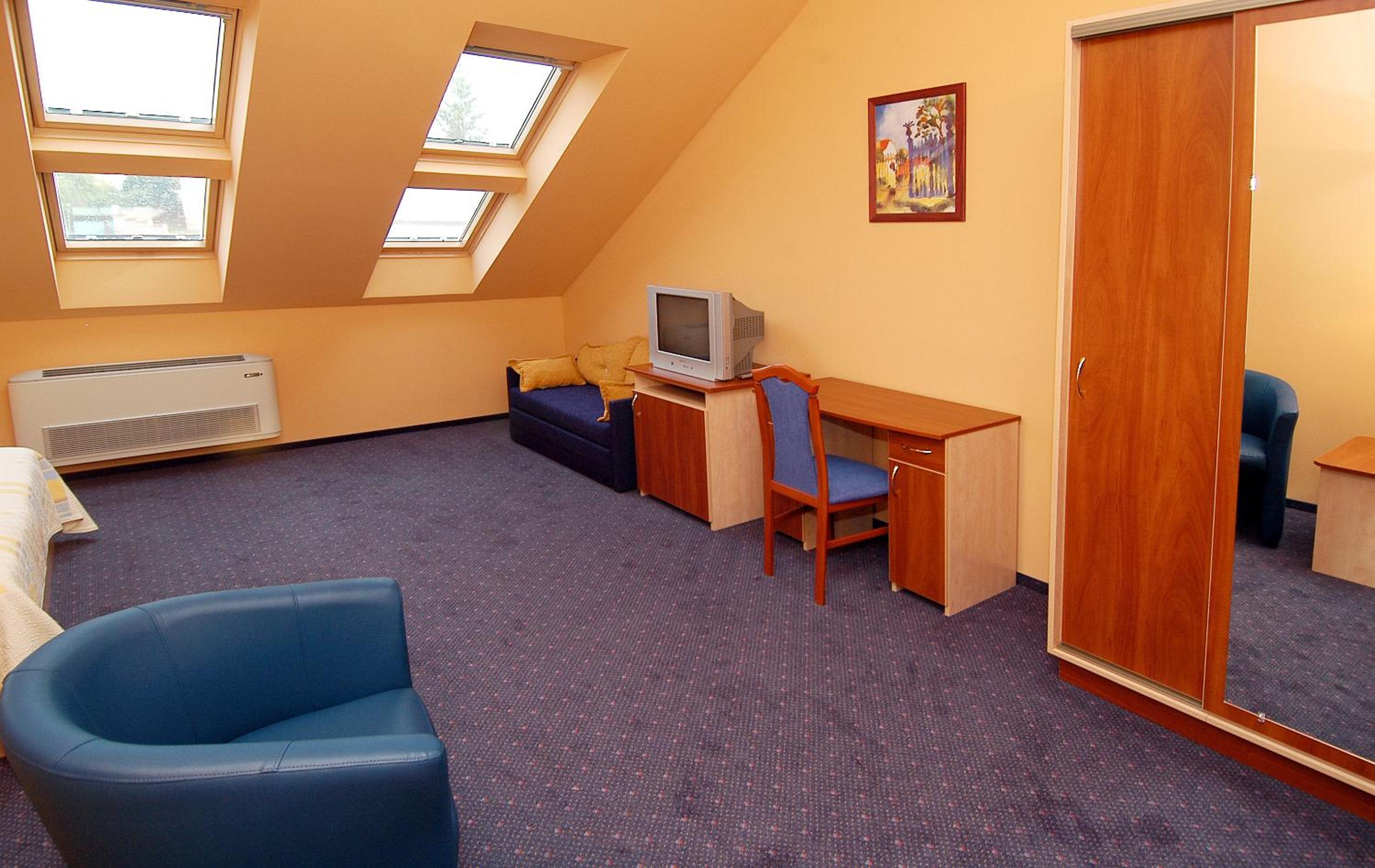Large Double Room