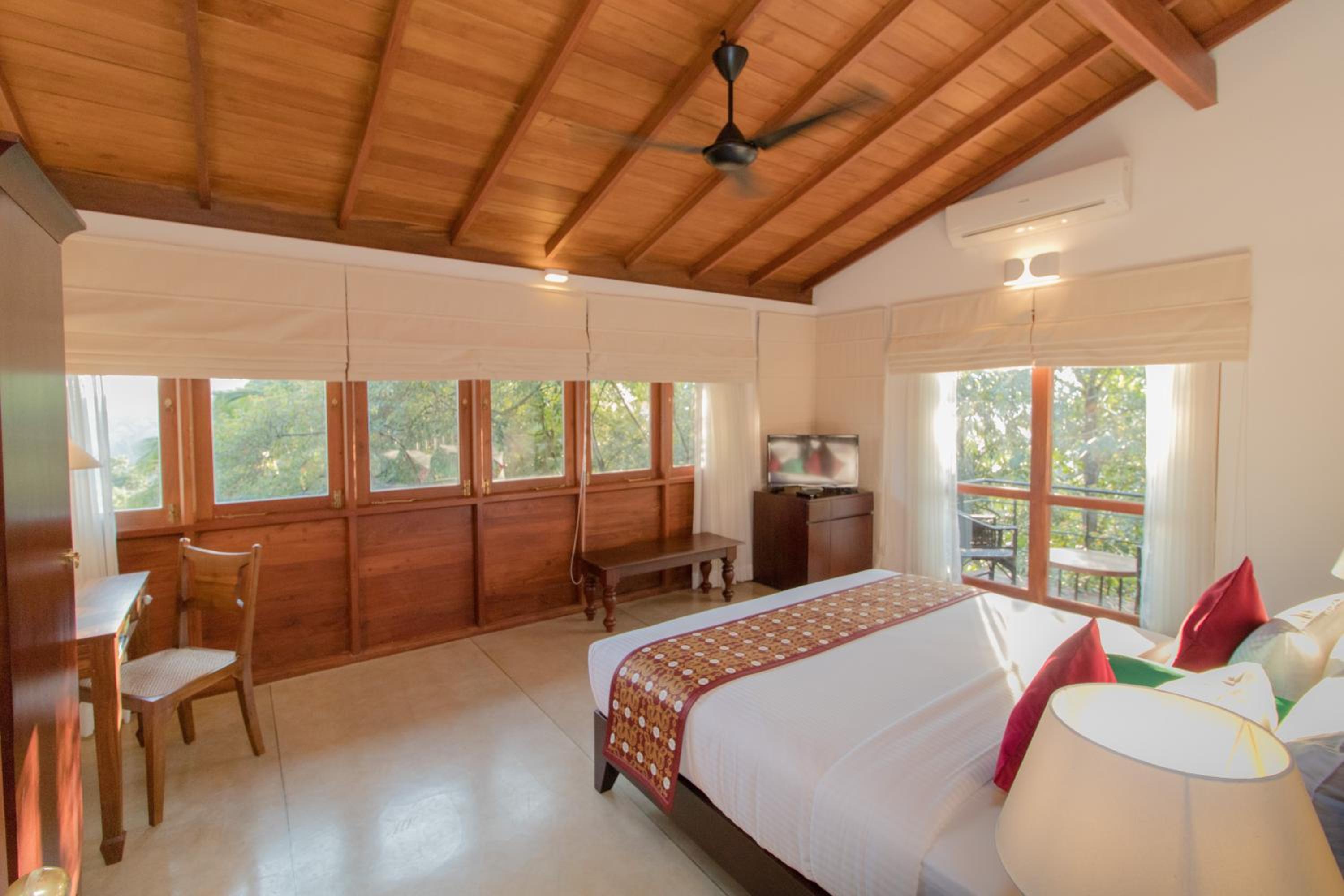 Deluxe Double or Twin Room with Garden View - Photo 7
