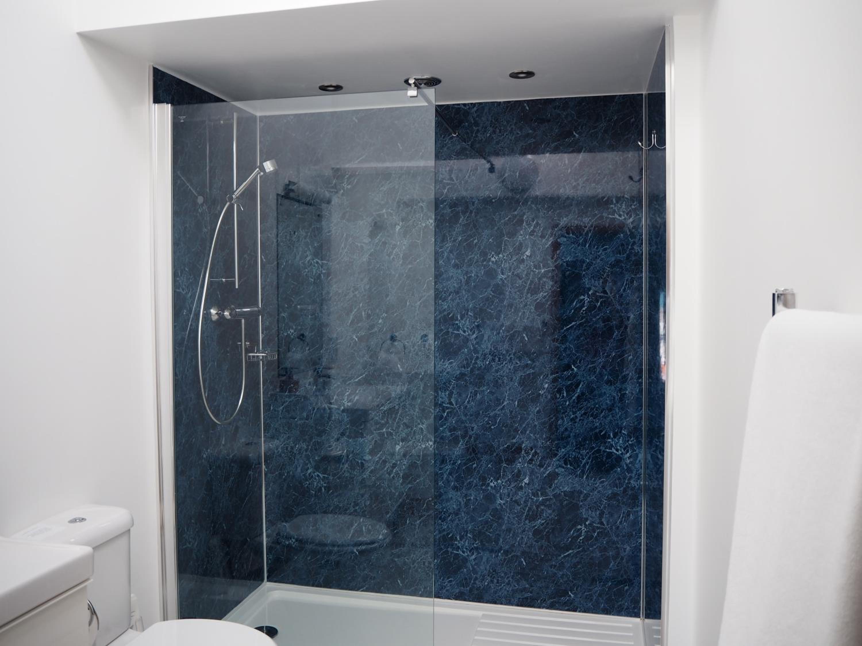 Superior Double Room with Sea View - Photo 4