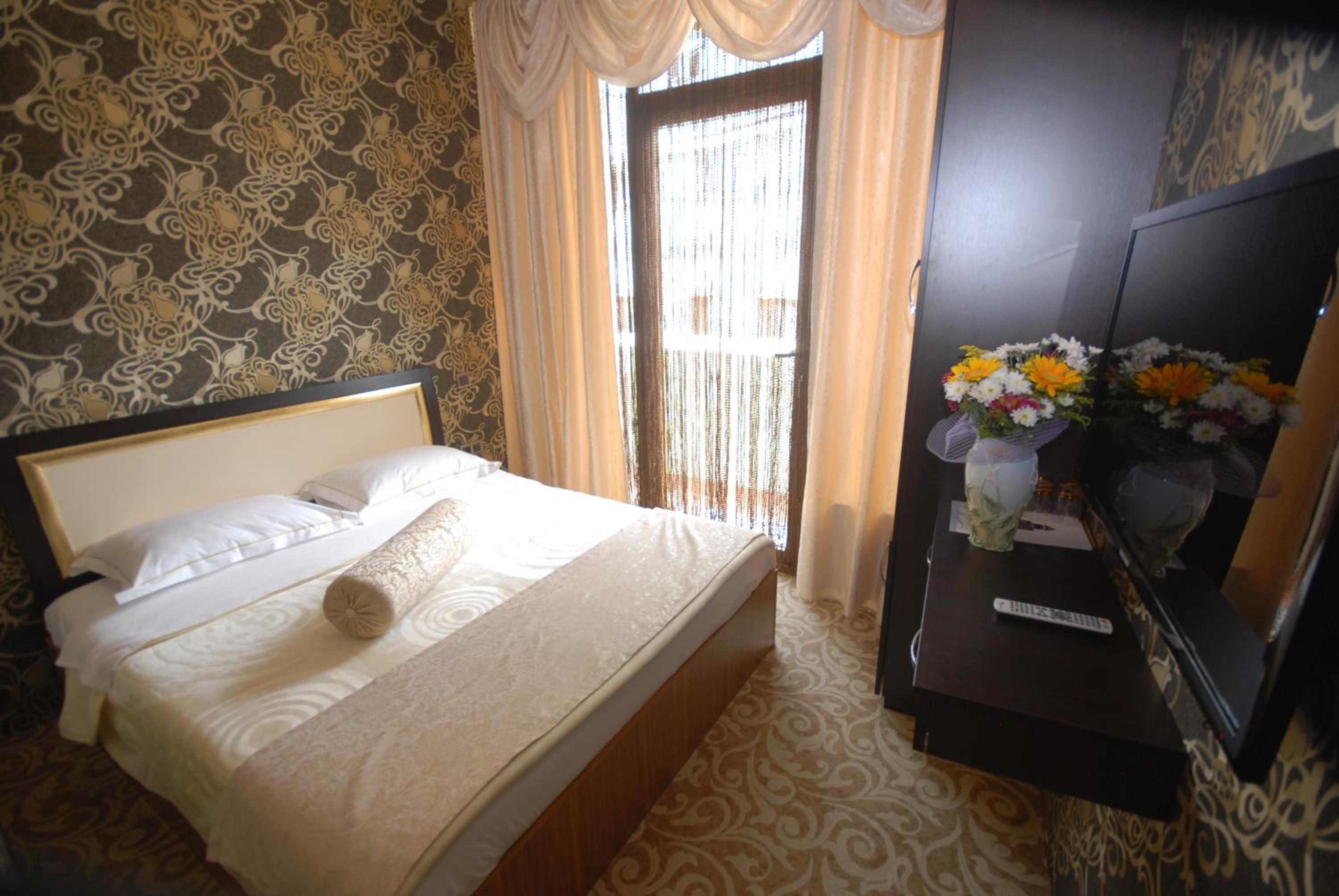 Deluxe Room (2 Twin Bed) photo 1