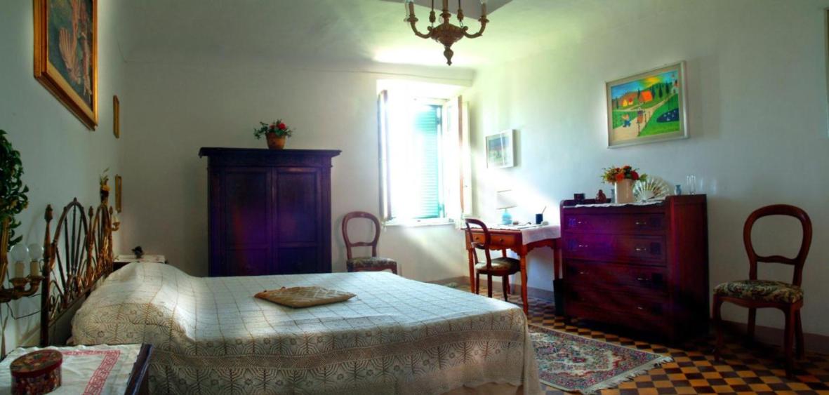 Deluxe Room (2 Adults + 1 Child) photo 2