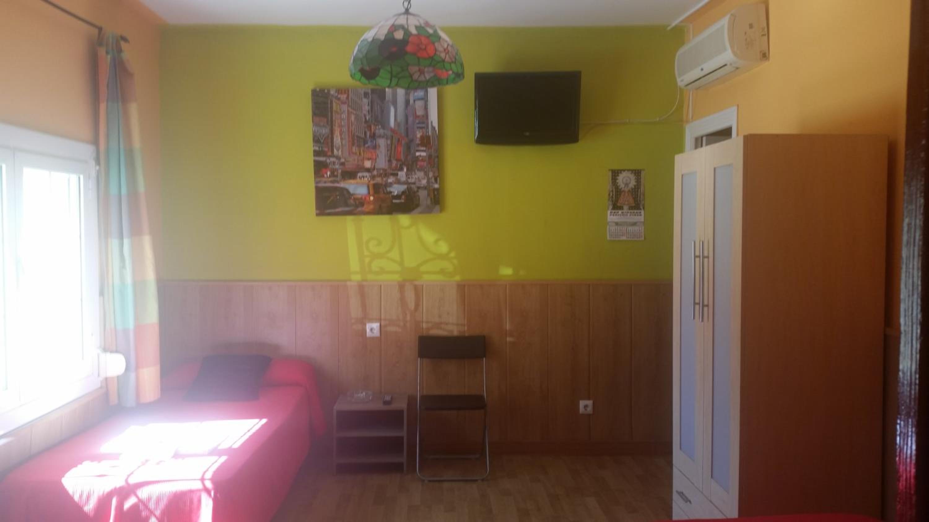 Triple Room - Photo 5