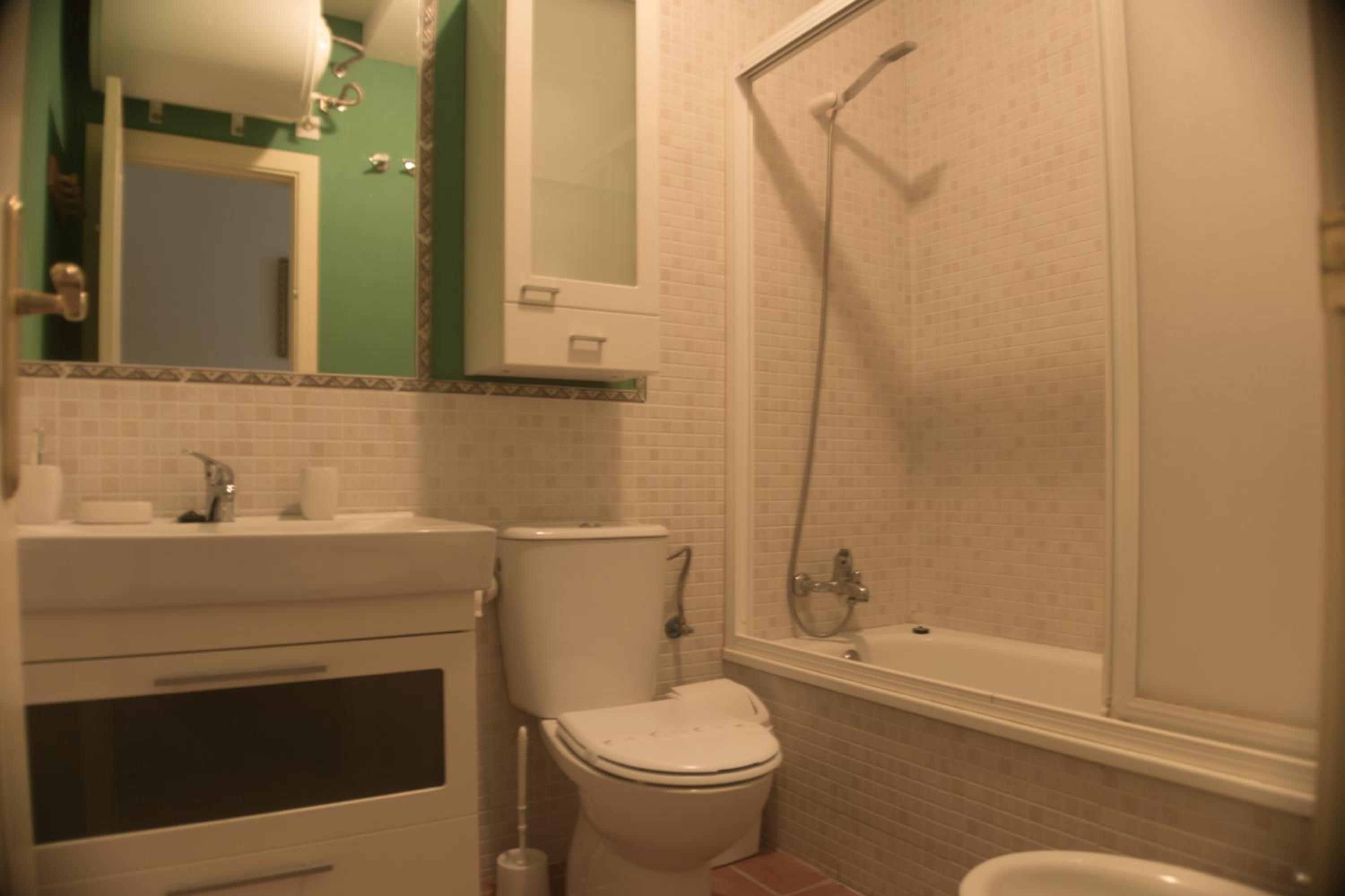 Two-Bedroom Apartment - Photo 6