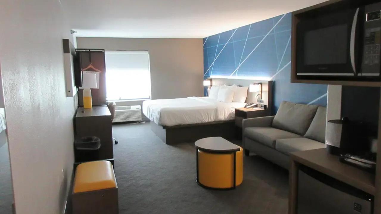 Executive Suite photo 1