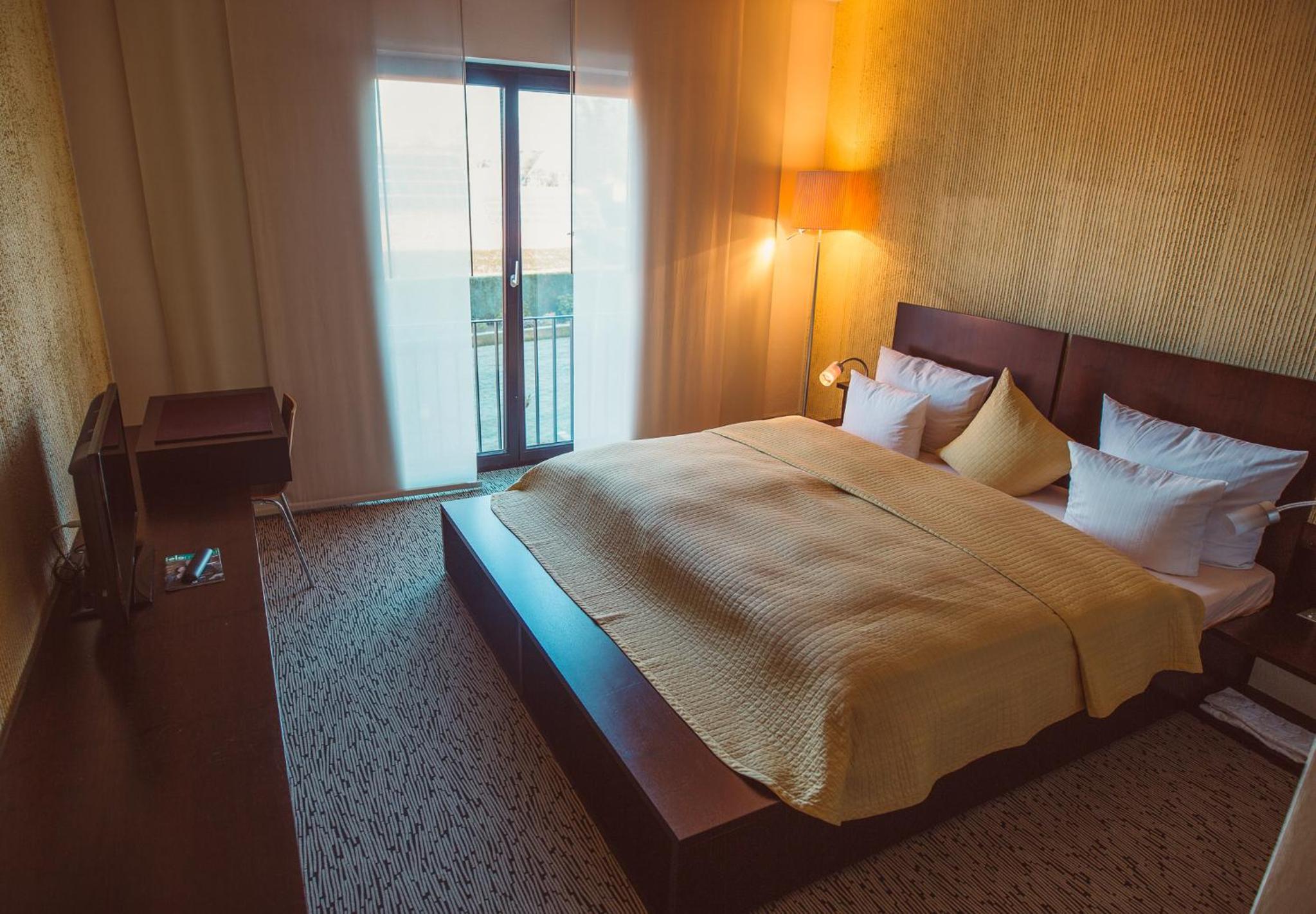 Standard Suite
