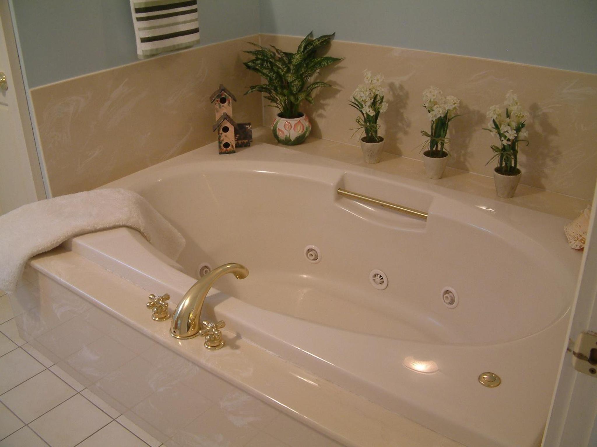 Queen Suite photo 3