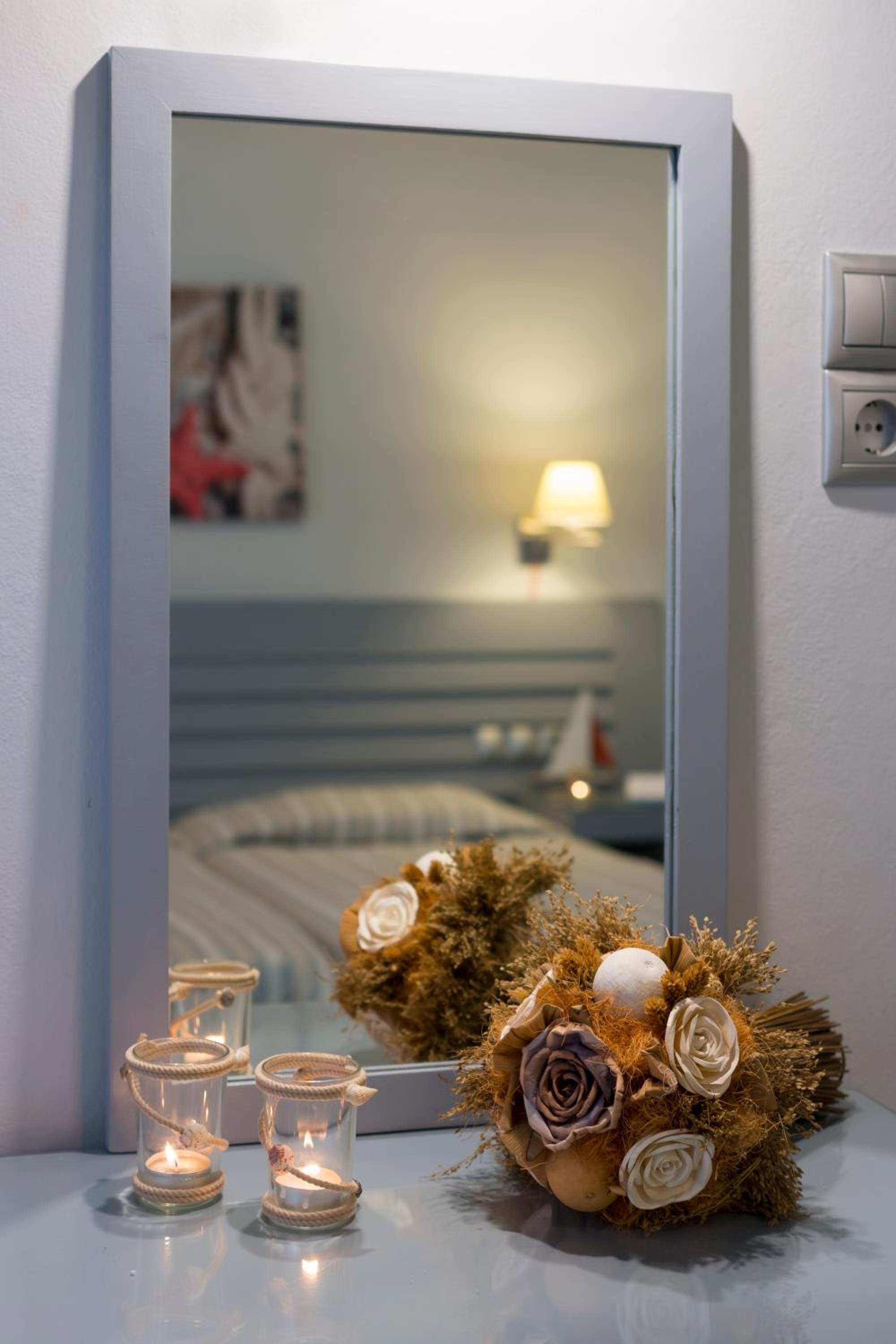 Twin Room with Shared Terrace photo 3