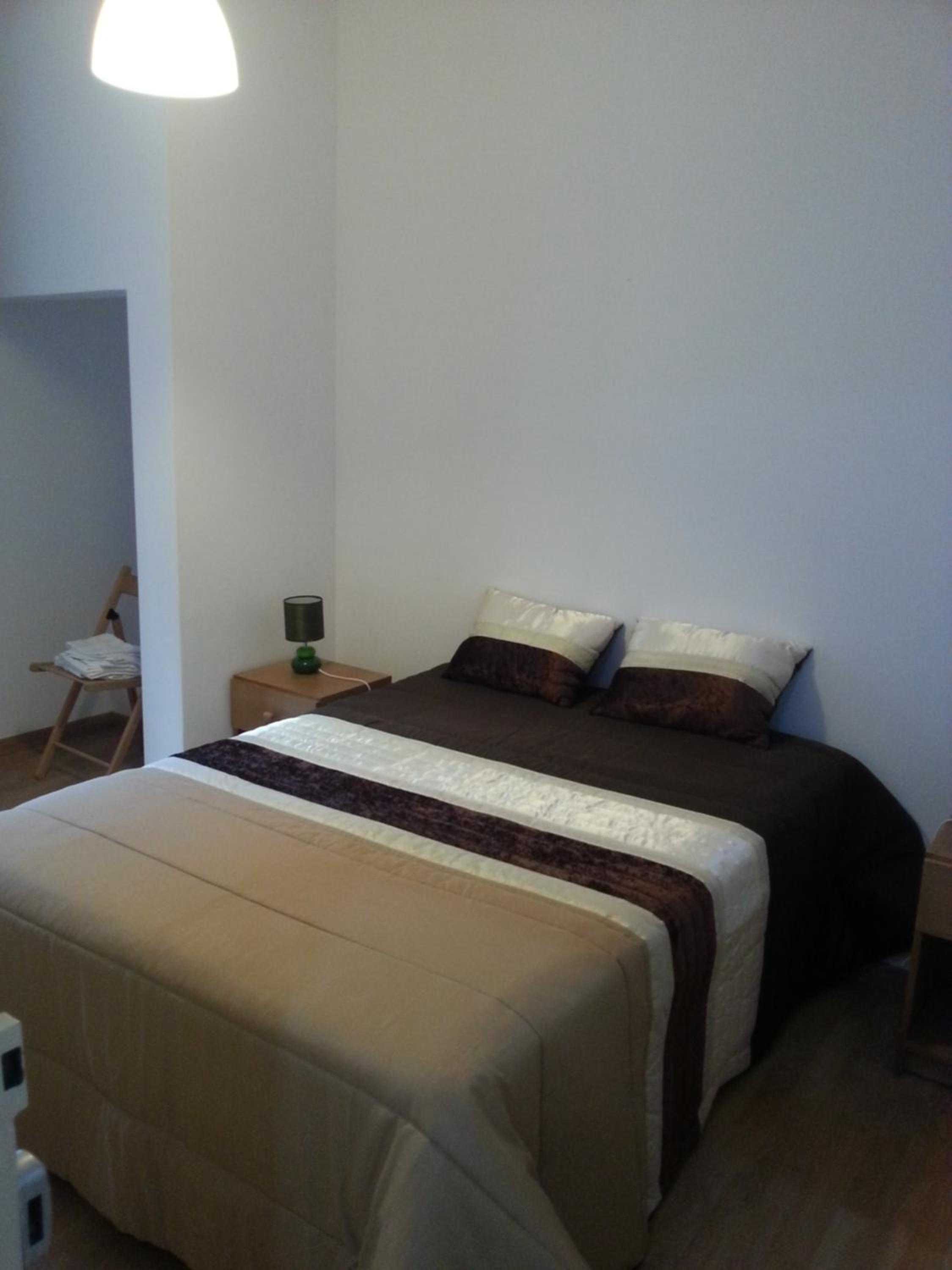 Double Room with Balcony - Photo 5