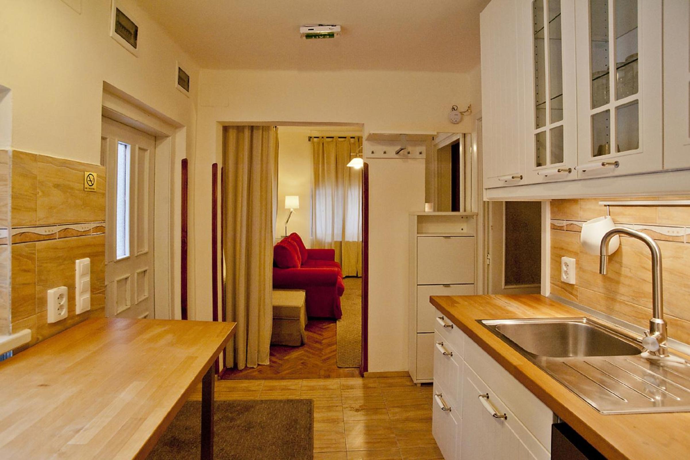 Two-Bedroom Apartment - Photo 5