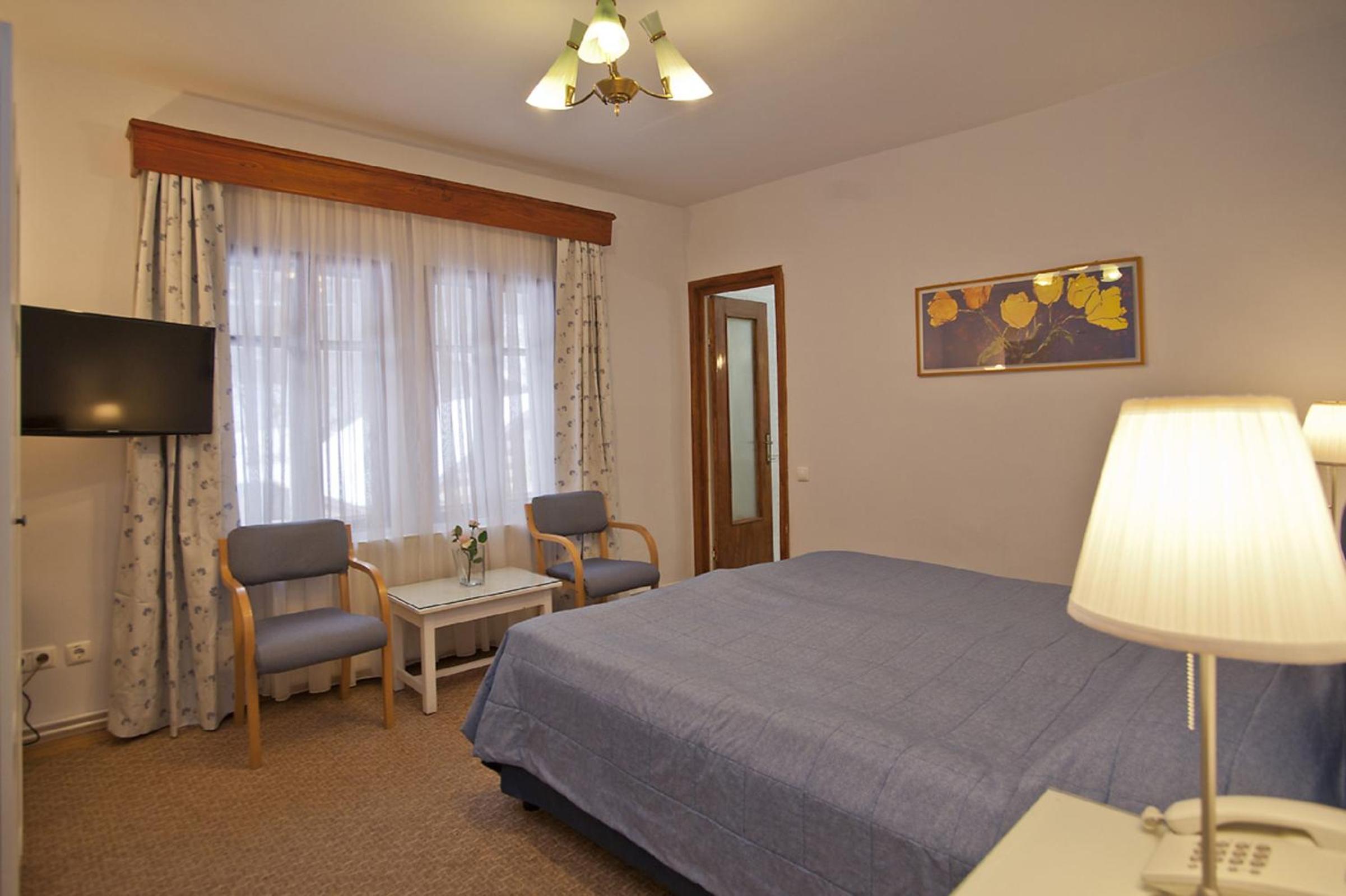 Standard Double Room - Photo 6