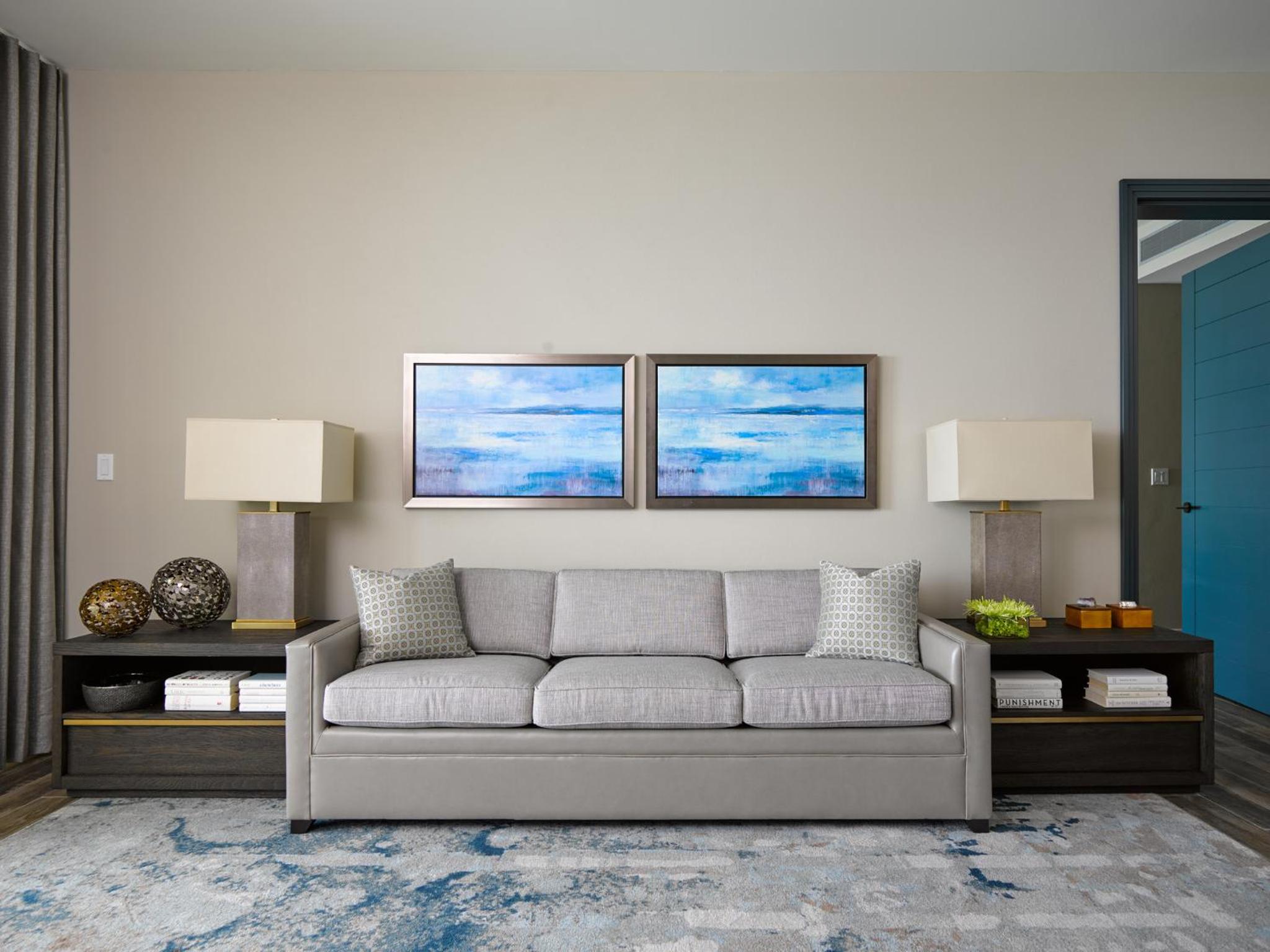 Two-Bedroom Apartment with Balcony photo 2