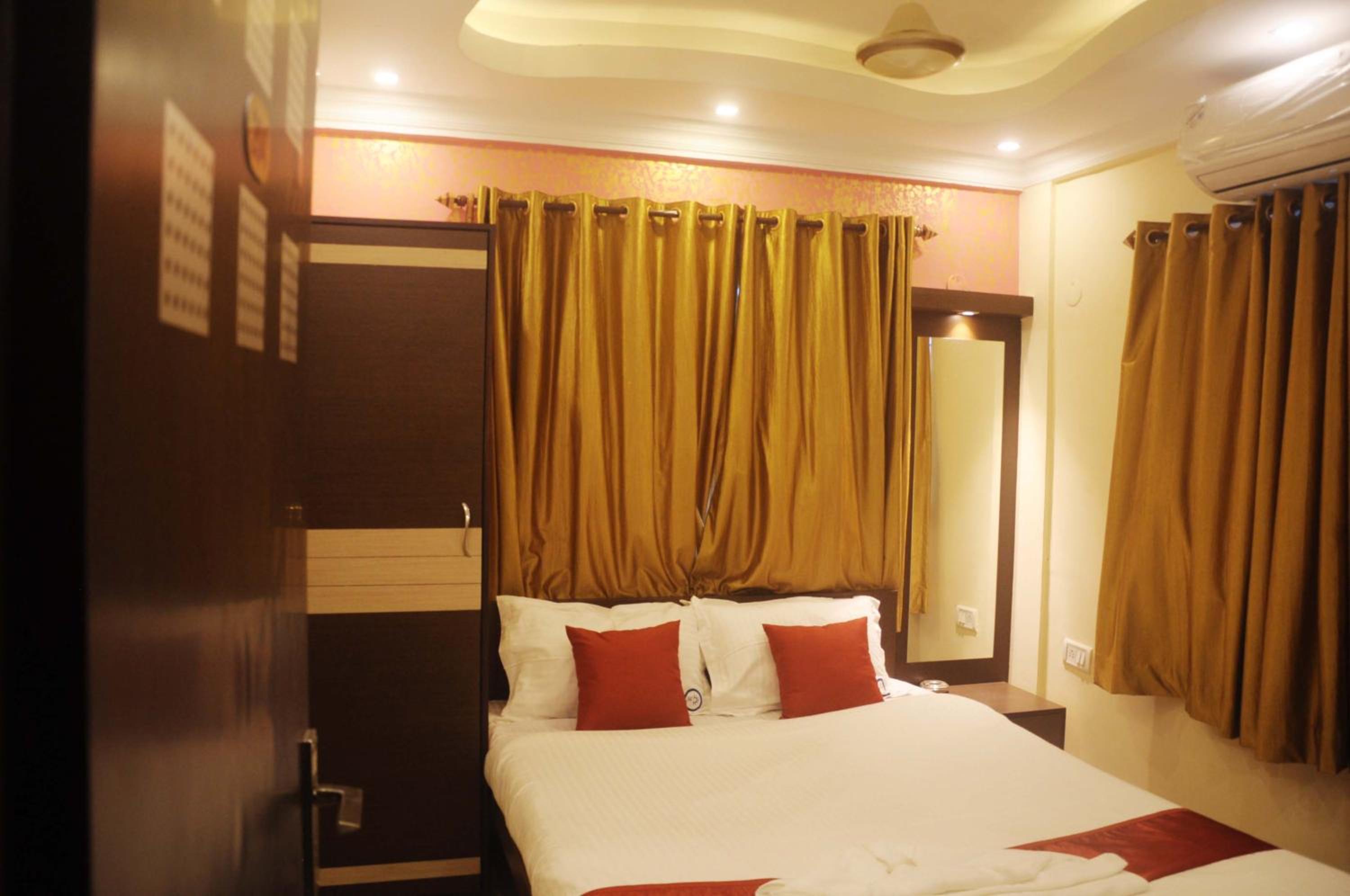 Standard Double Room - Photo 1
