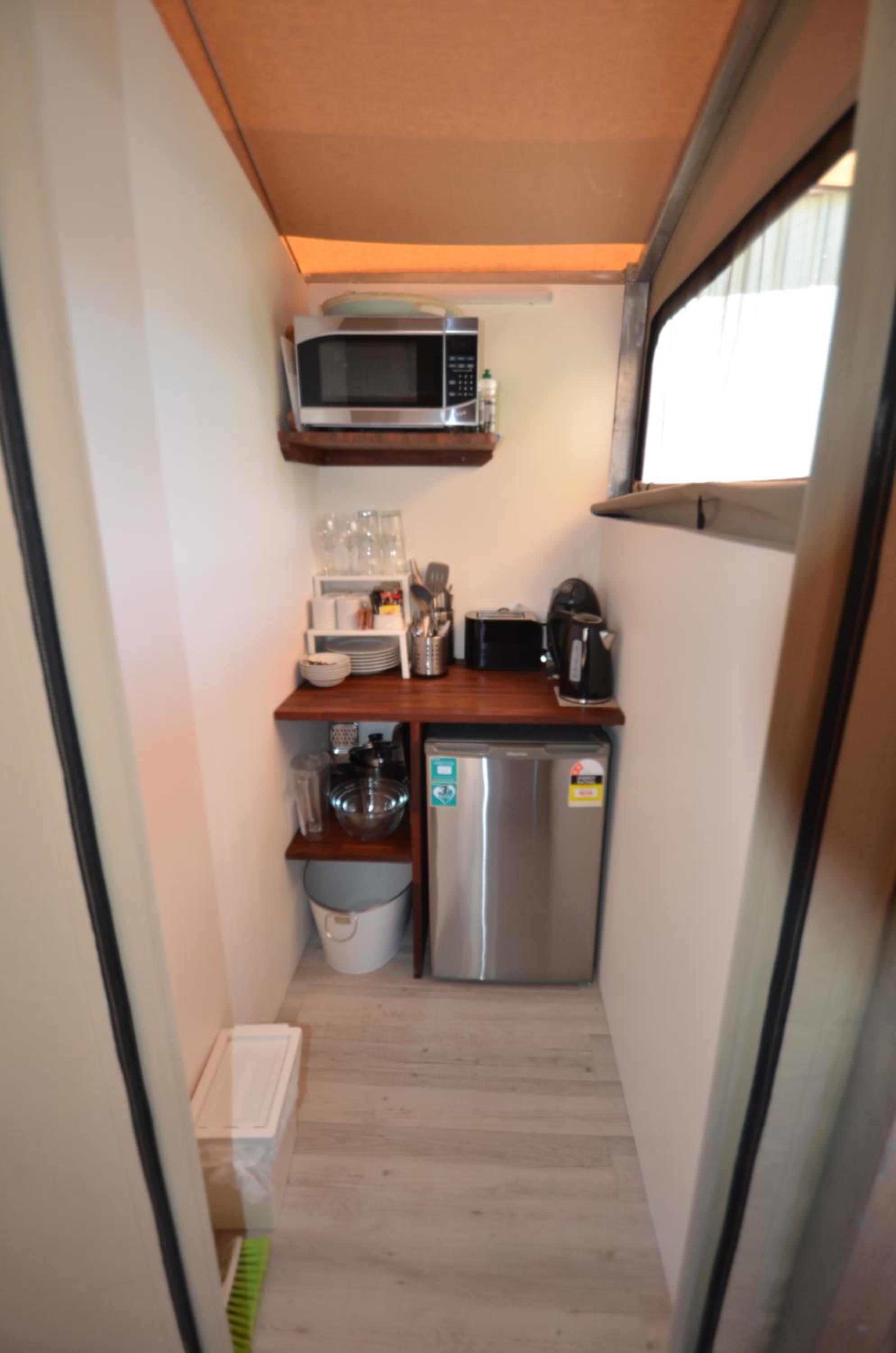 Luxury King Tent (Ensuite) photo 3