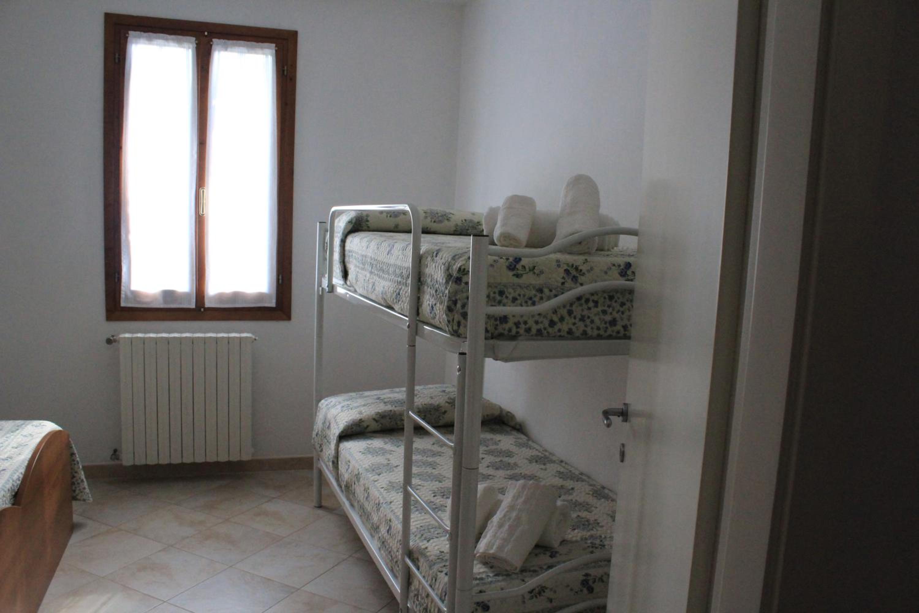 Apartment - Photo 10