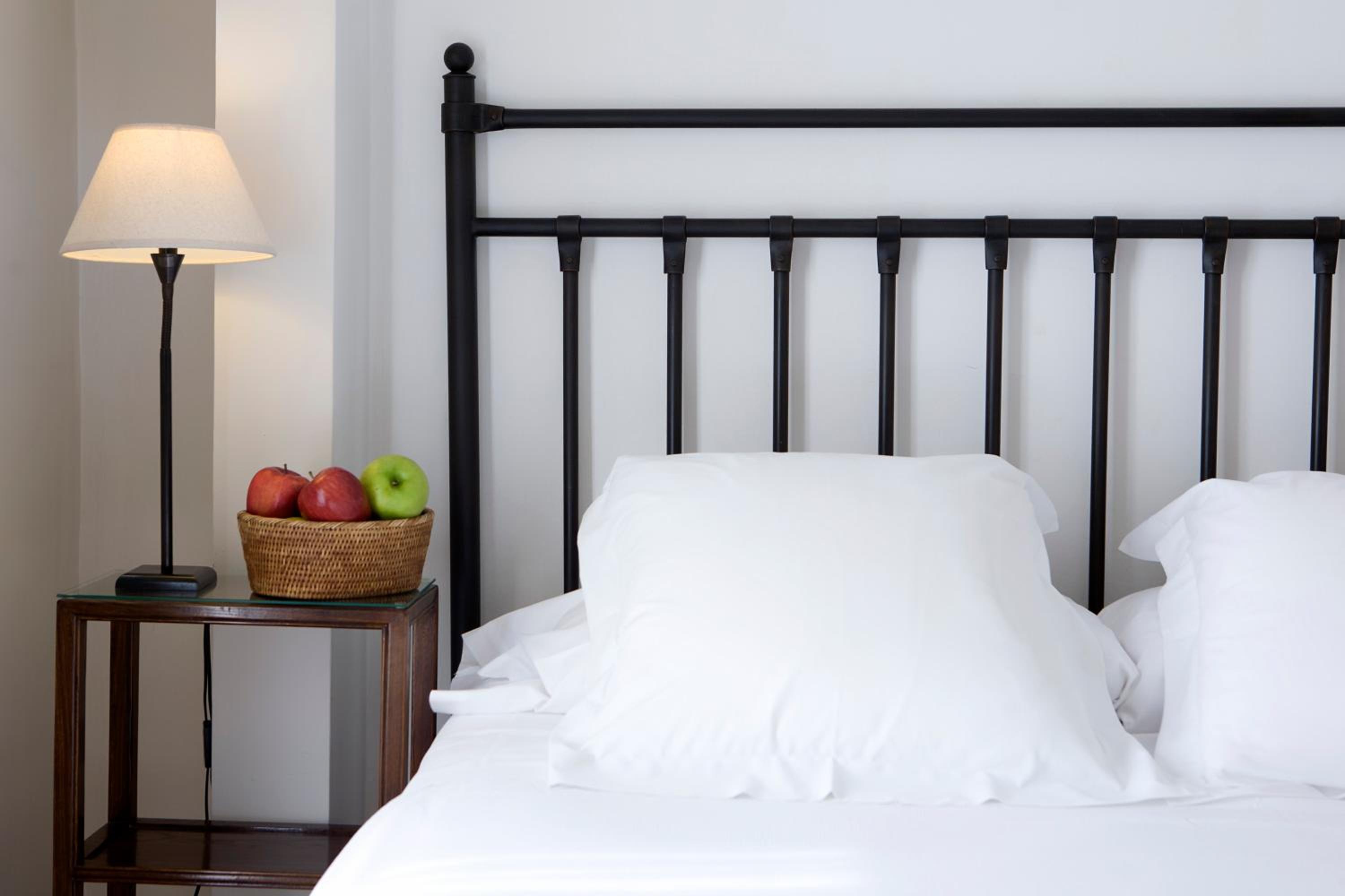 Standard Double or Twin Room - Photo 19