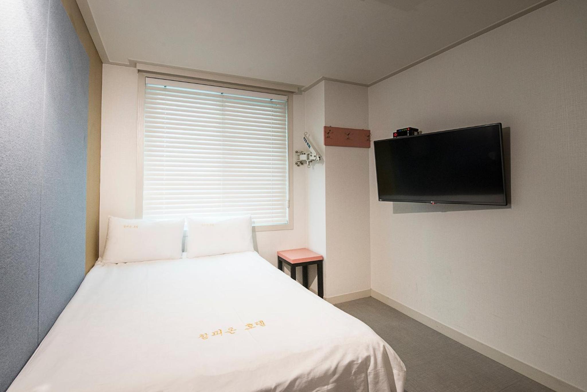 Standard Double Room photo 2
